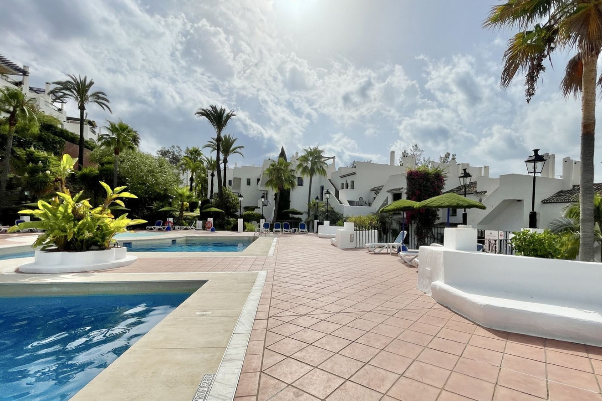 Resale - Apartment - Marbella