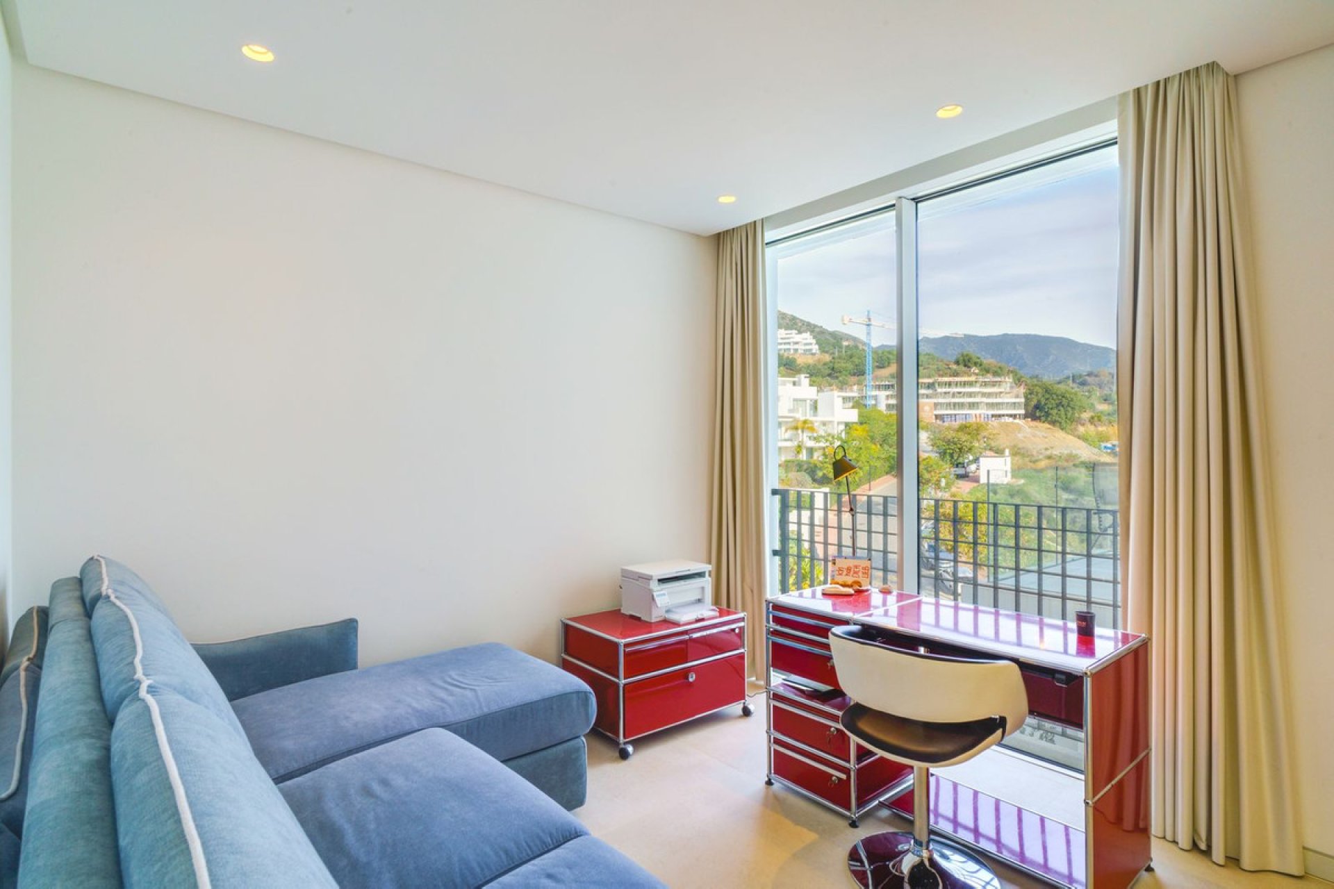 Resale - Apartment - Marbella