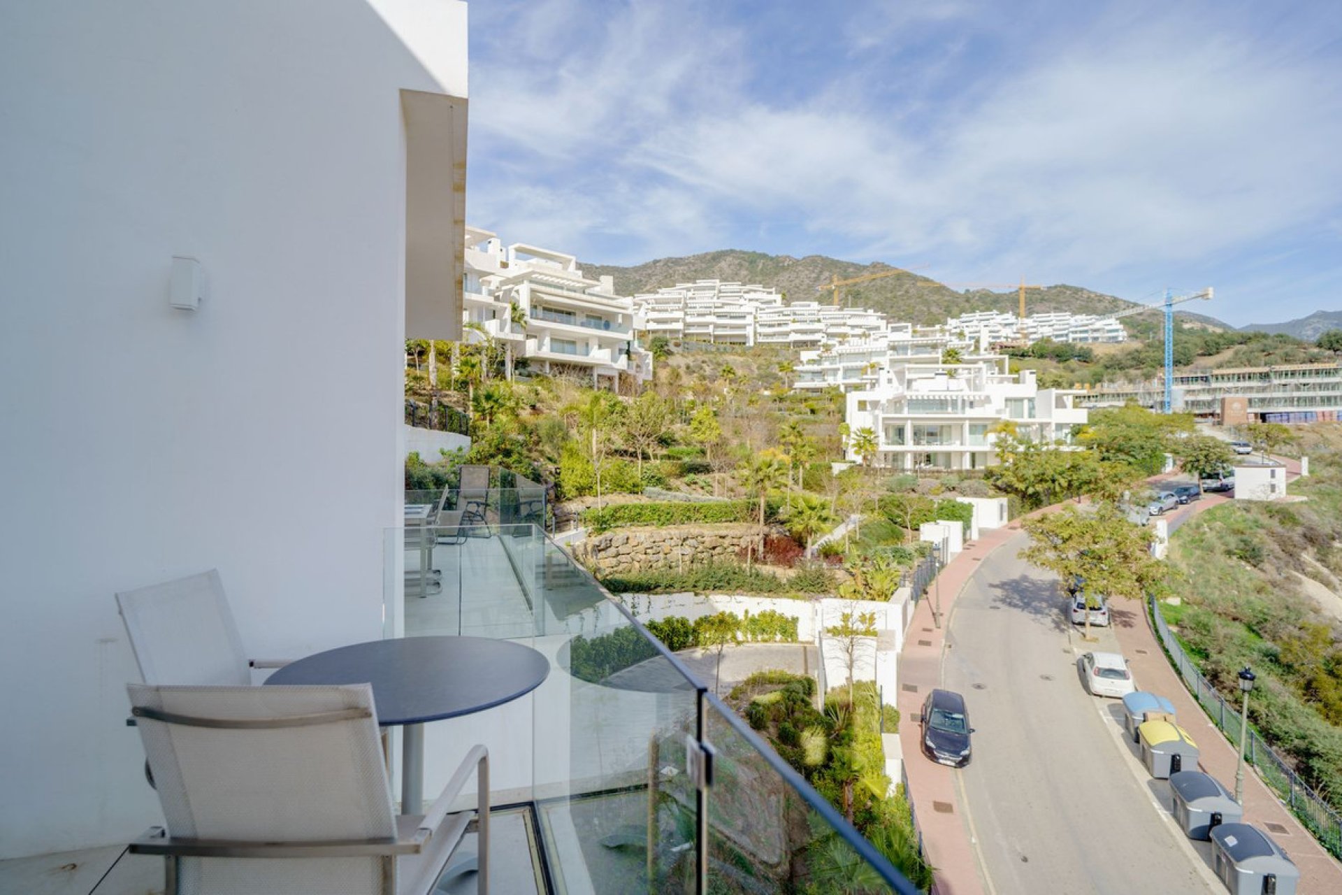 Resale - Apartment - Marbella