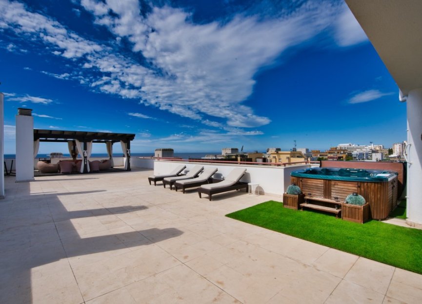 Resale - Apartment - Marbella