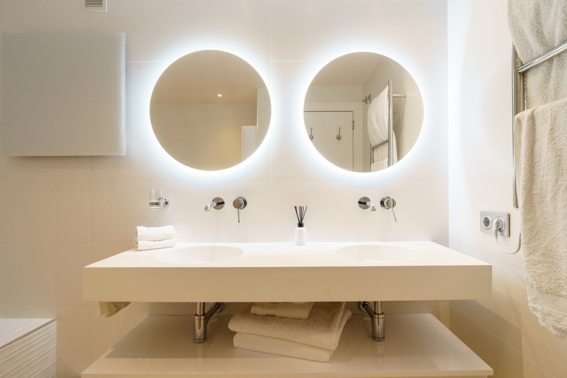 Resale - Apartment - Middle Floor Apartment - Benahavís - Benahavís Centro