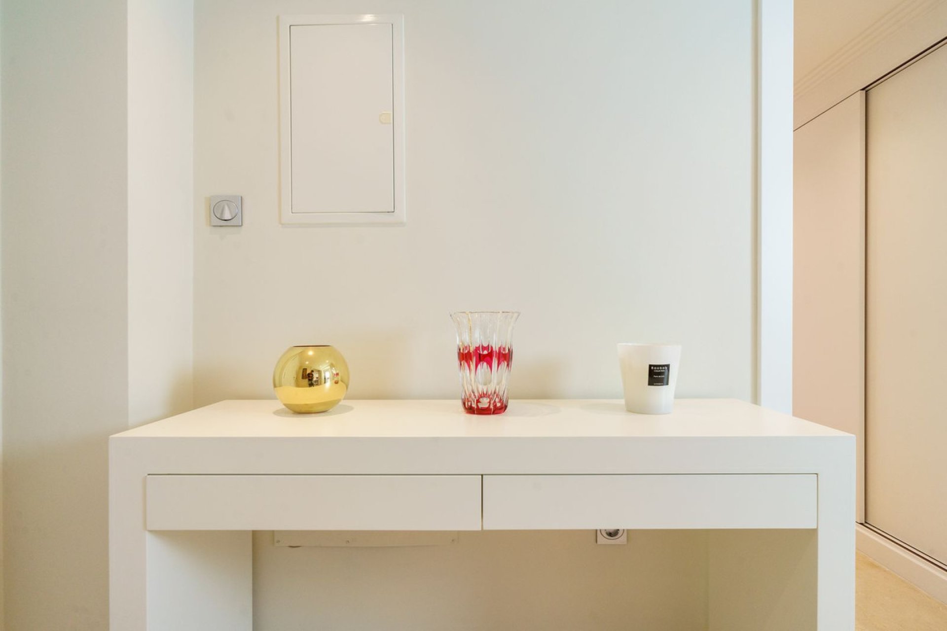 Resale - Apartment - Middle Floor Apartment - Benahavís - Benahavís Centro