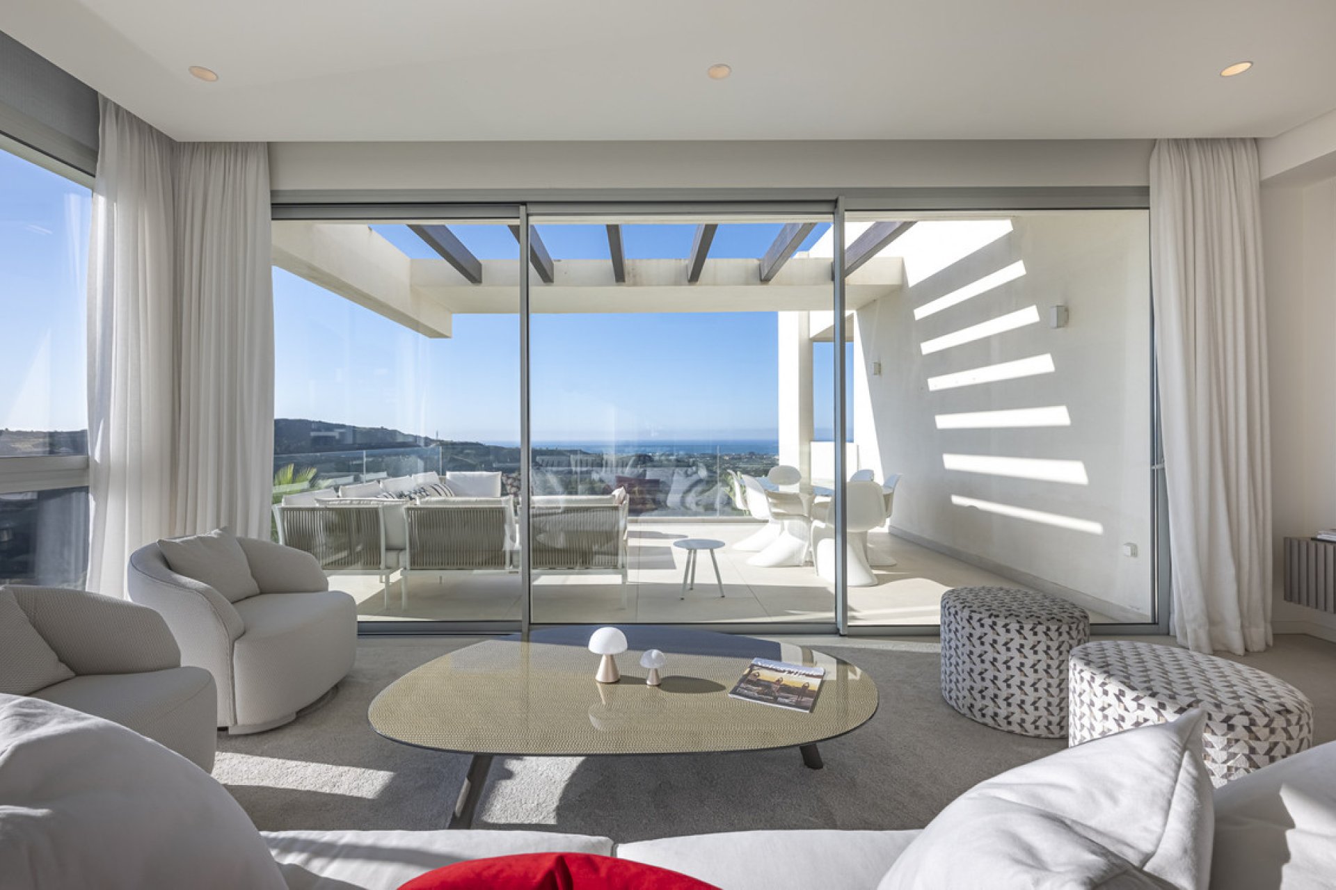 Resale - Apartment - Middle Floor Apartment - Benahavís - Benahavís Centro