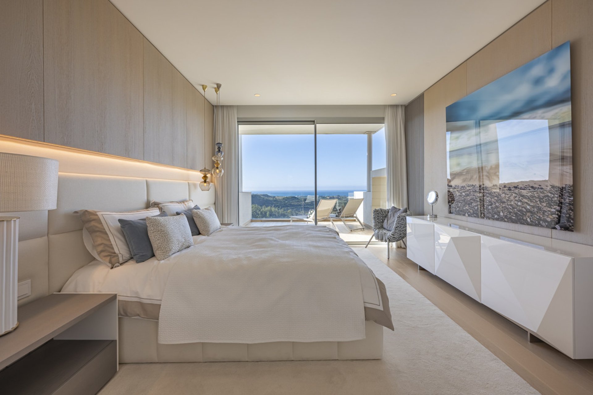 Resale - Apartment - Middle Floor Apartment - Benahavís - Benahavís Centro