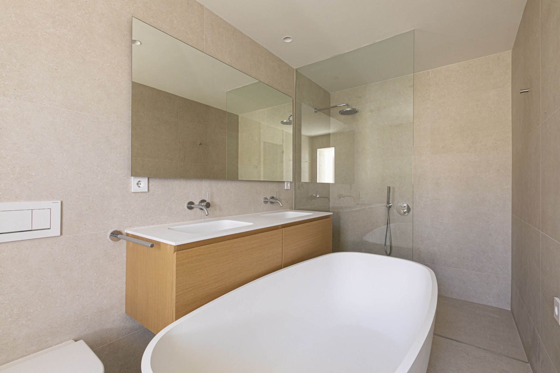 Resale - Apartment - Middle Floor Apartment - Benahavís - Benahavís Centro