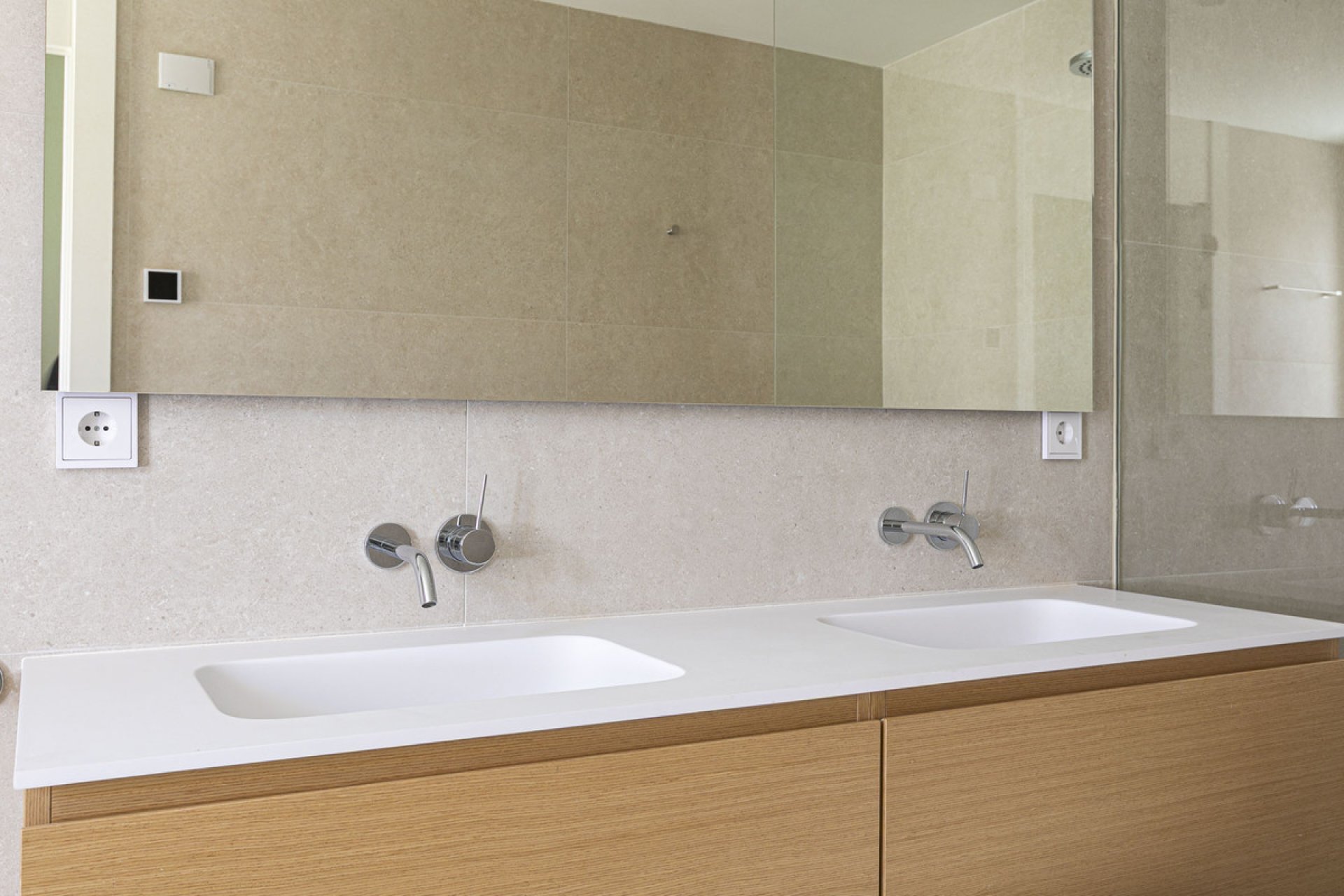 Resale - Apartment - Middle Floor Apartment - Benahavís - Benahavís Centro