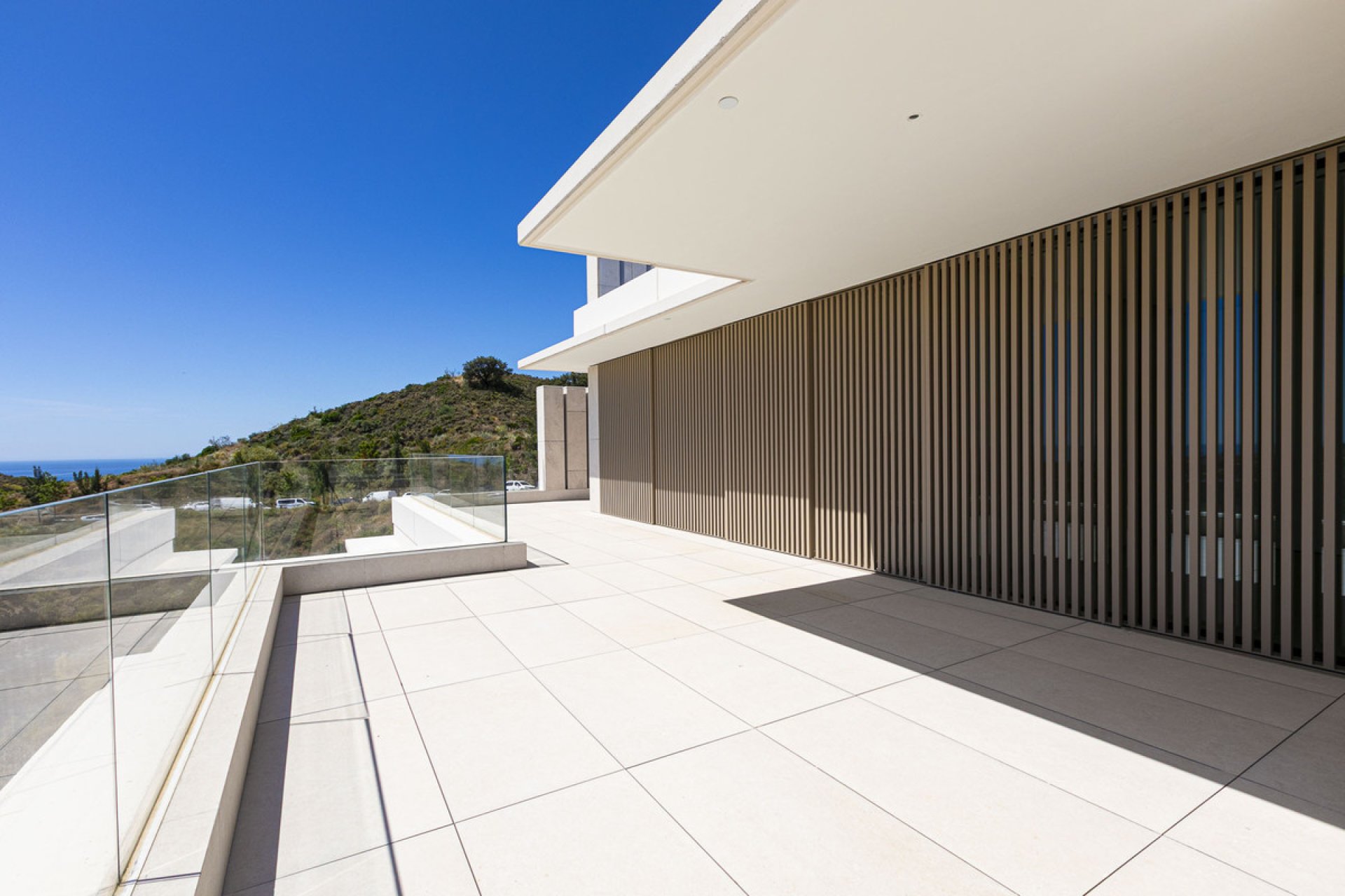 Resale - Apartment - Middle Floor Apartment - Benahavís - Benahavís Centro