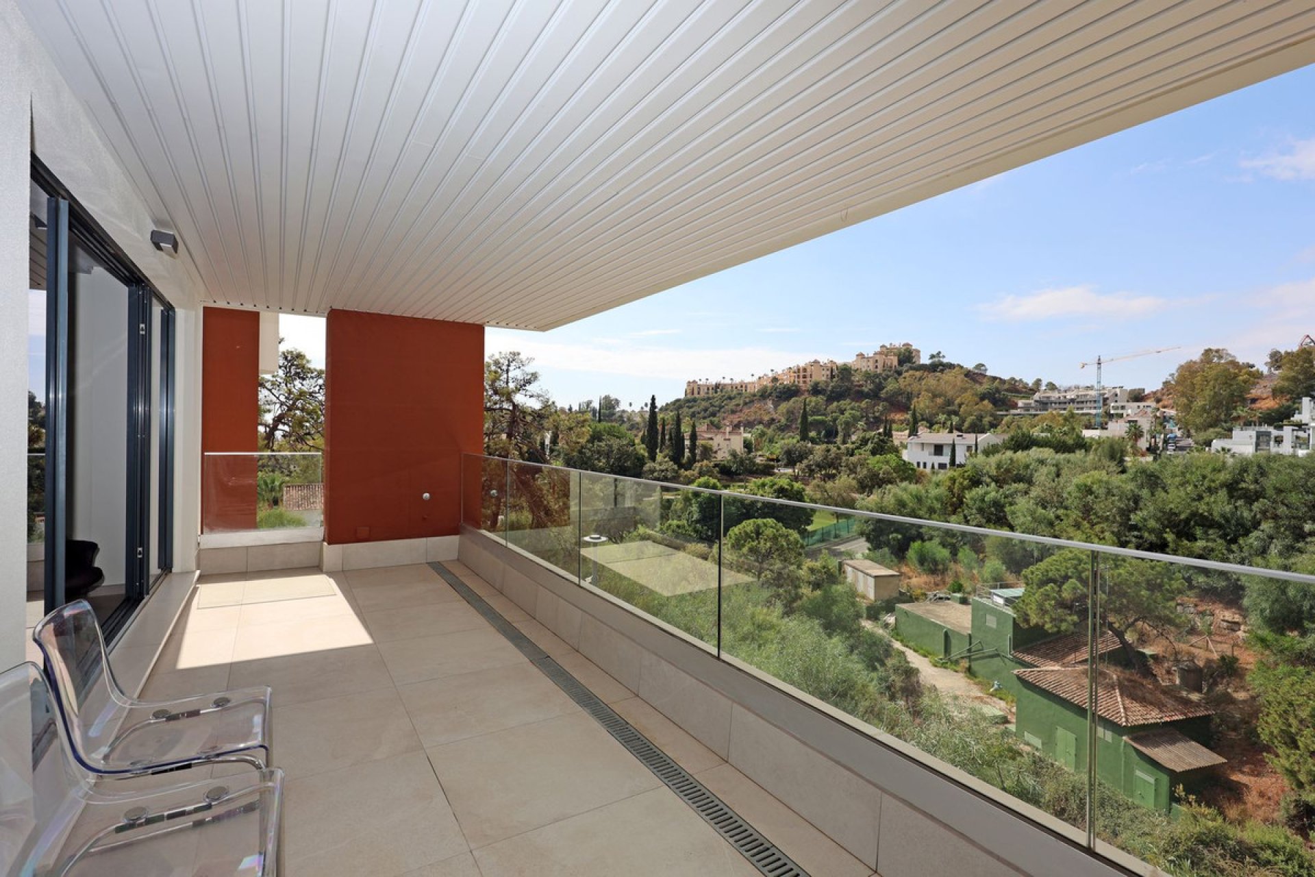 Resale - Apartment - Middle Floor Apartment - Benahavís - Benahavís Centro