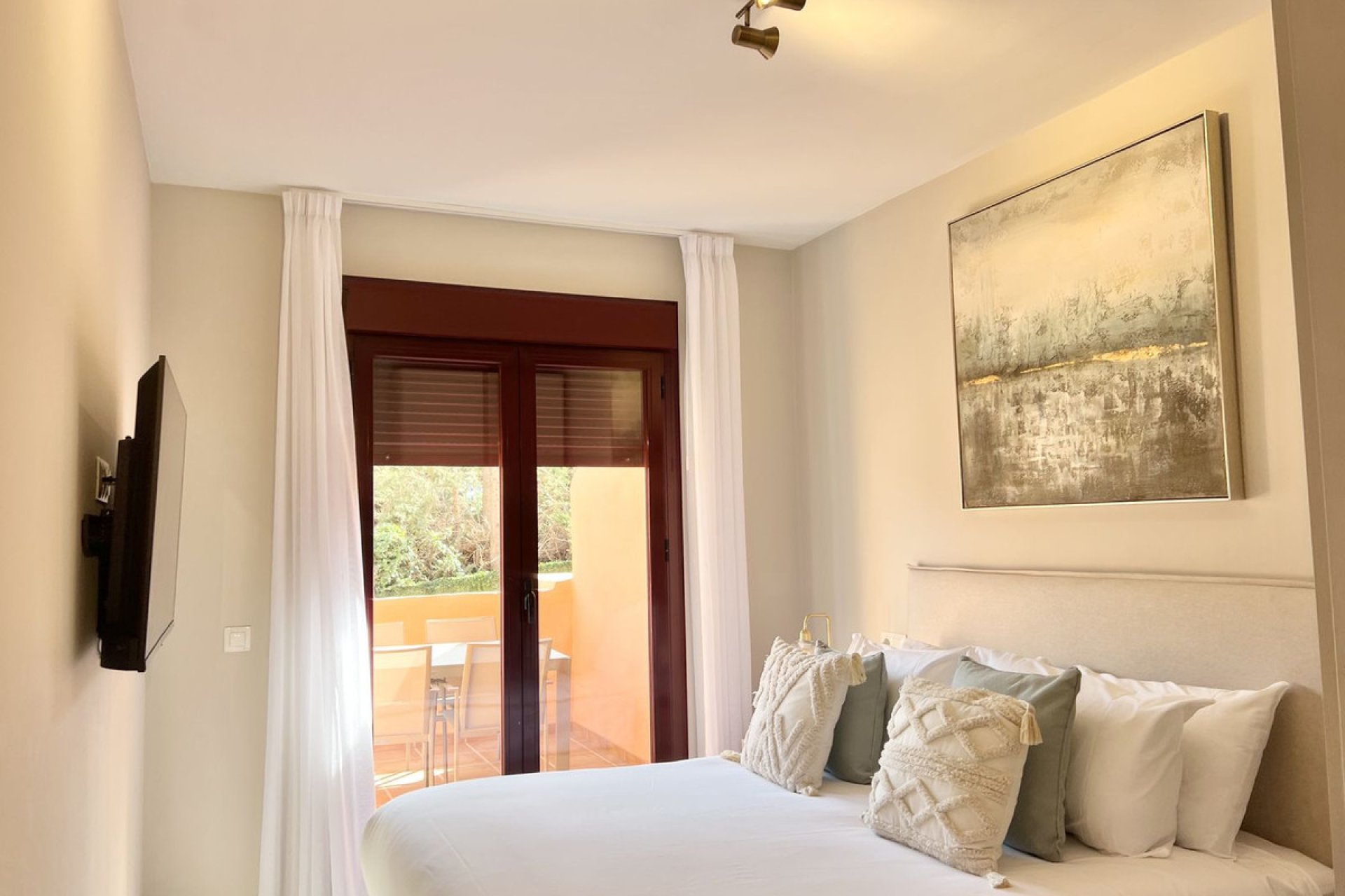 Resale - Apartment - Middle Floor Apartment - Benahavís - Benahavís Centro