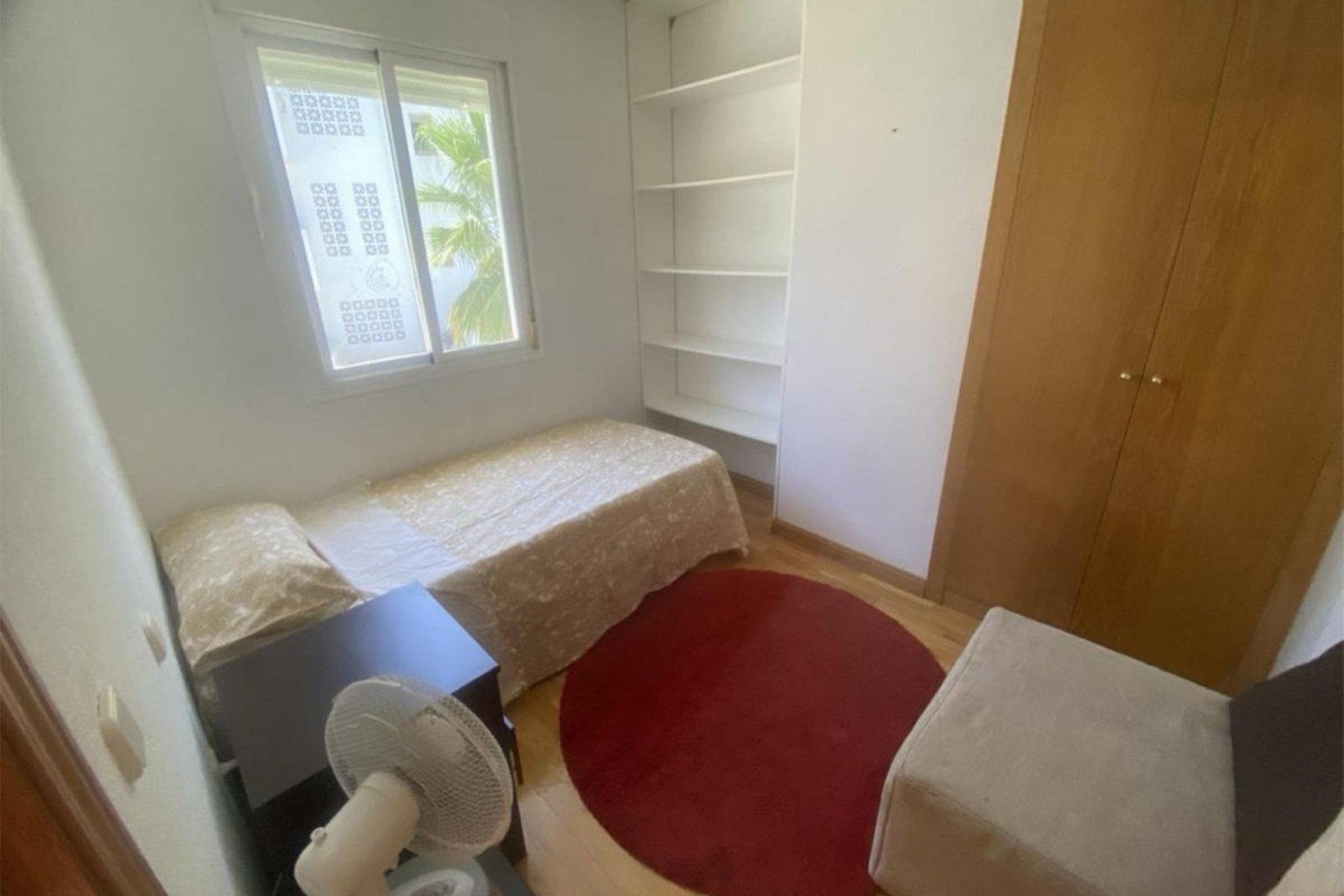 Resale - Apartment - Middle Floor Apartment - Benahavís - Benahavís Centro