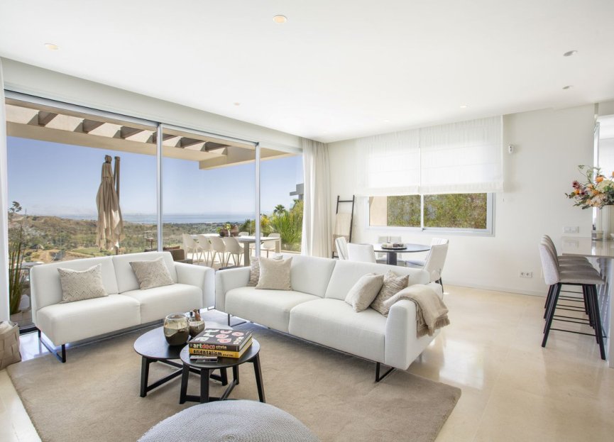 Resale - Apartment - Middle Floor Apartment - Benahavís - Benahavís Centro