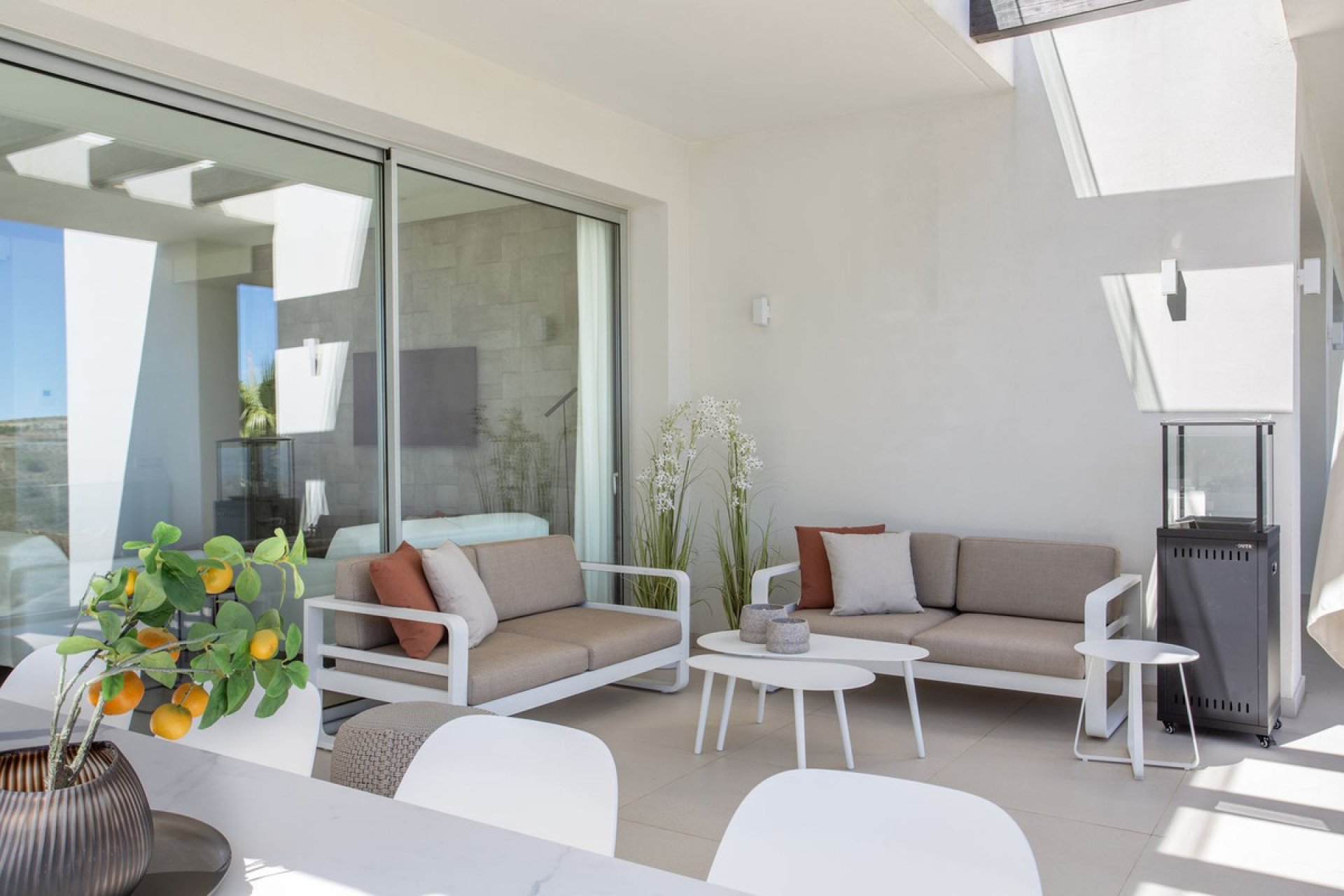 Resale - Apartment - Middle Floor Apartment - Benahavís - Benahavís Centro