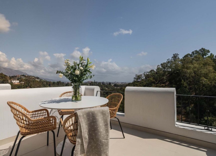 Resale - Apartment - Middle Floor Apartment - Benahavís - Benahavís Centro