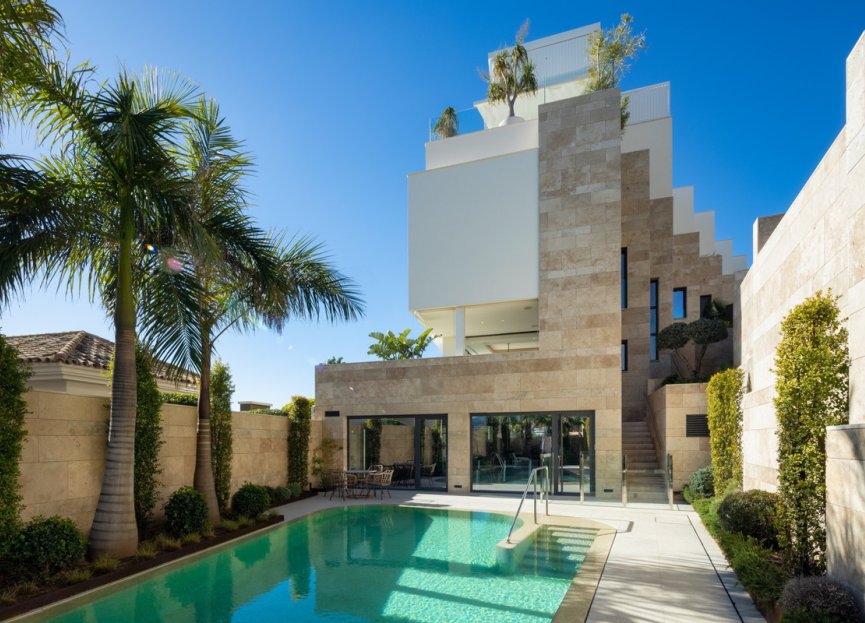 Resale - Apartment - Middle Floor Apartment - Benahavís - La Quinta