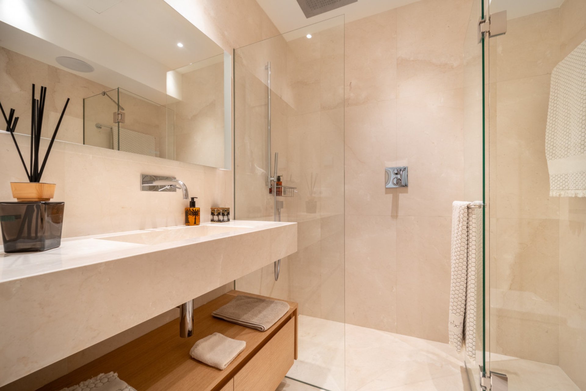 Resale - Apartment - Middle Floor Apartment - Benahavís - La Quinta