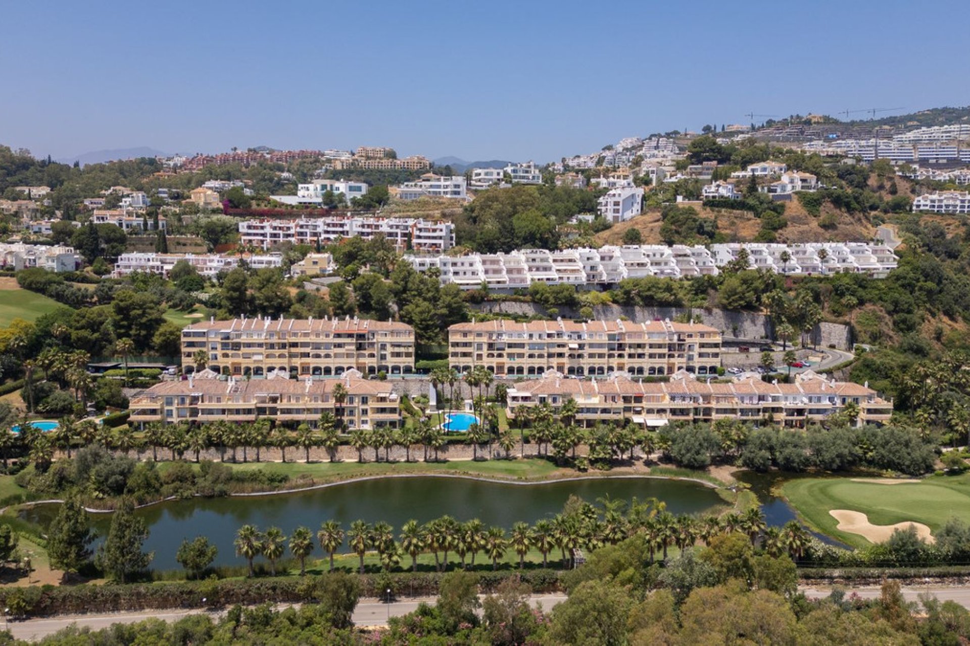 Resale - Apartment - Middle Floor Apartment - Benahavís - La Quinta