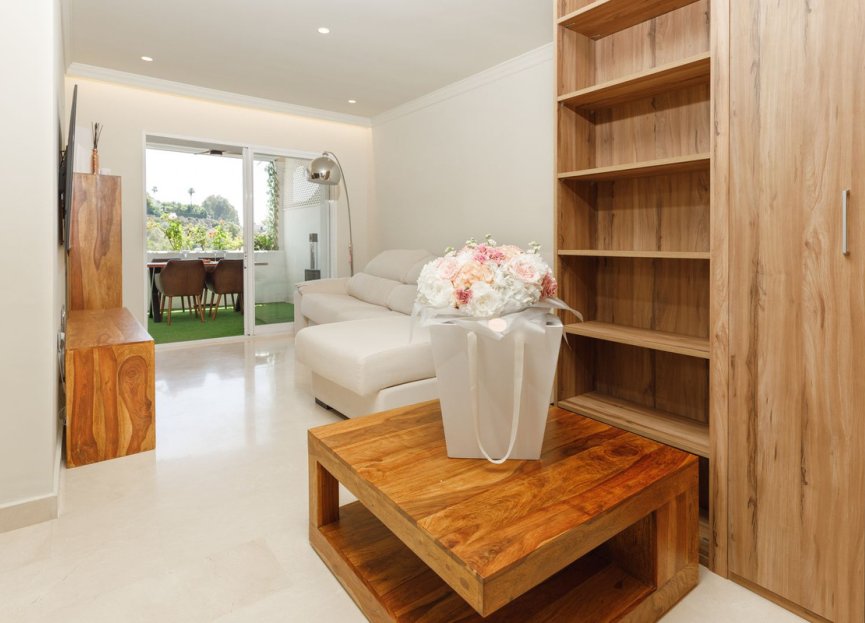 Resale - Apartment - Middle Floor Apartment - Benahavís - La Quinta