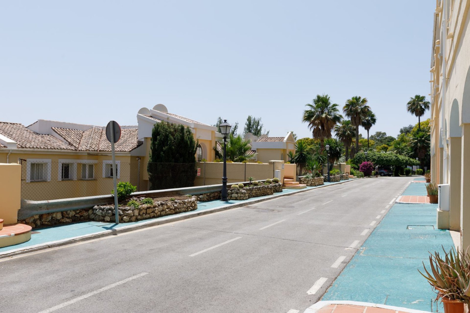 Resale - Apartment - Middle Floor Apartment - Benahavís - La Quinta