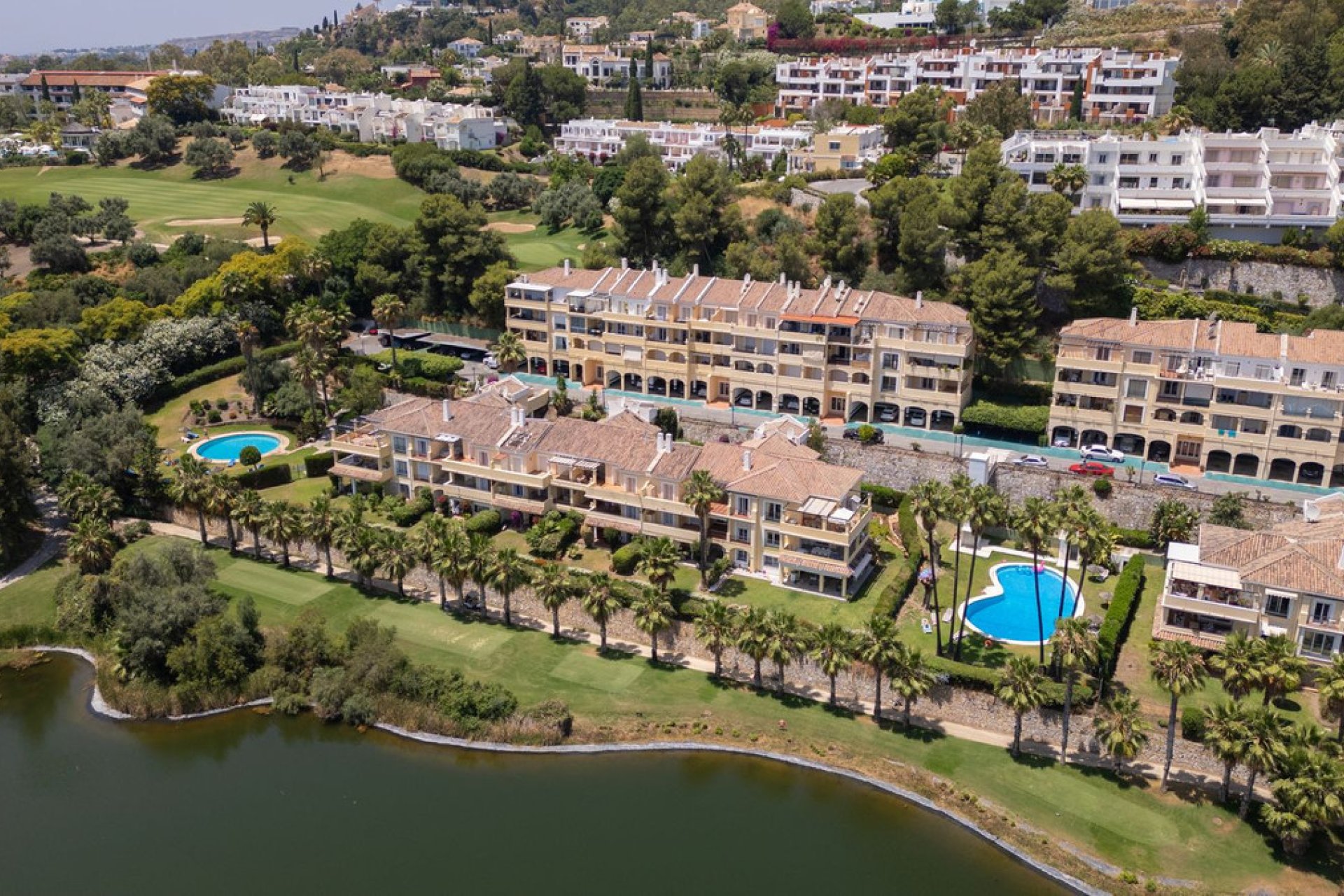 Resale - Apartment - Middle Floor Apartment - Benahavís - La Quinta