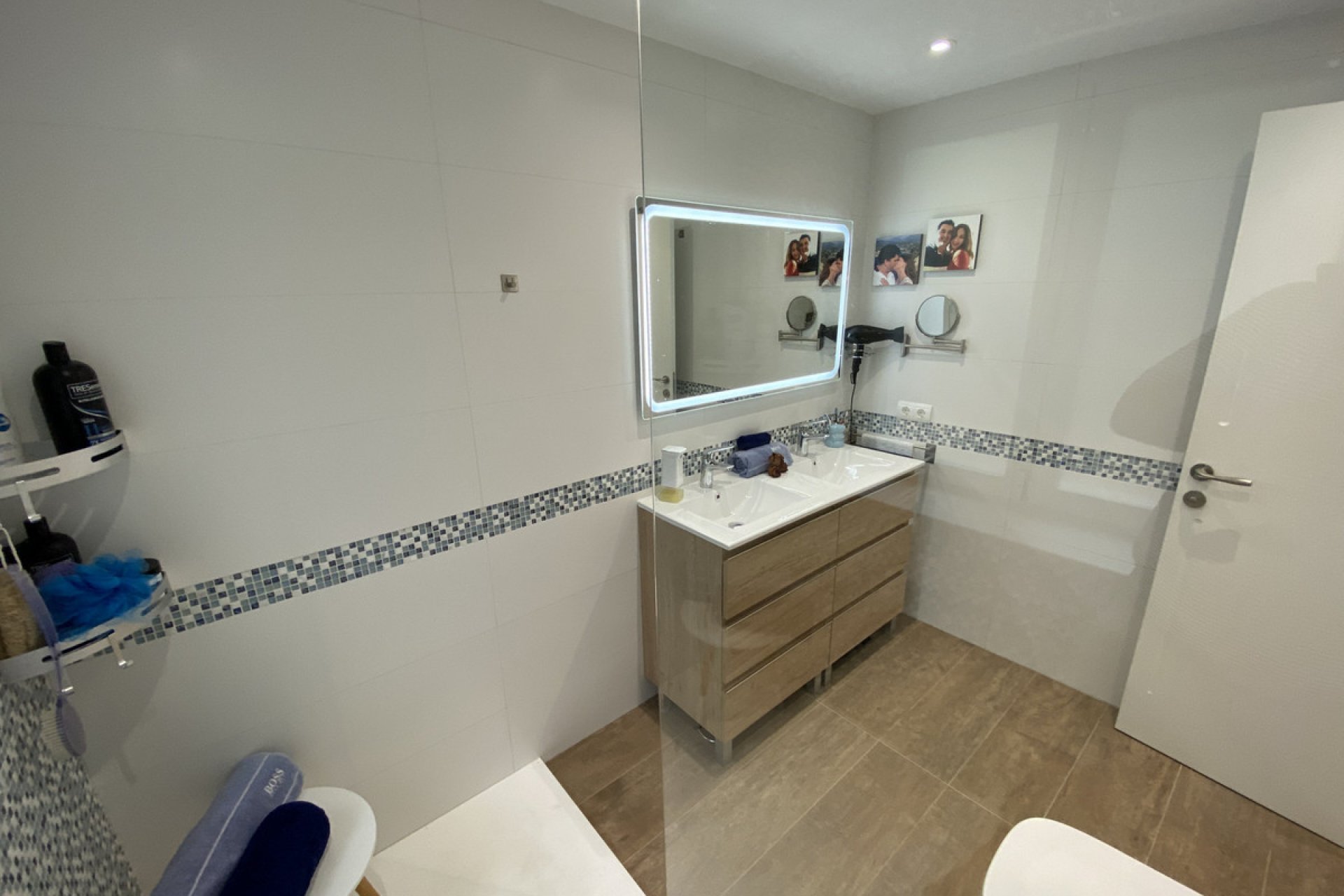 Resale - Apartment - Middle Floor Apartment - Benahavís - La Quinta