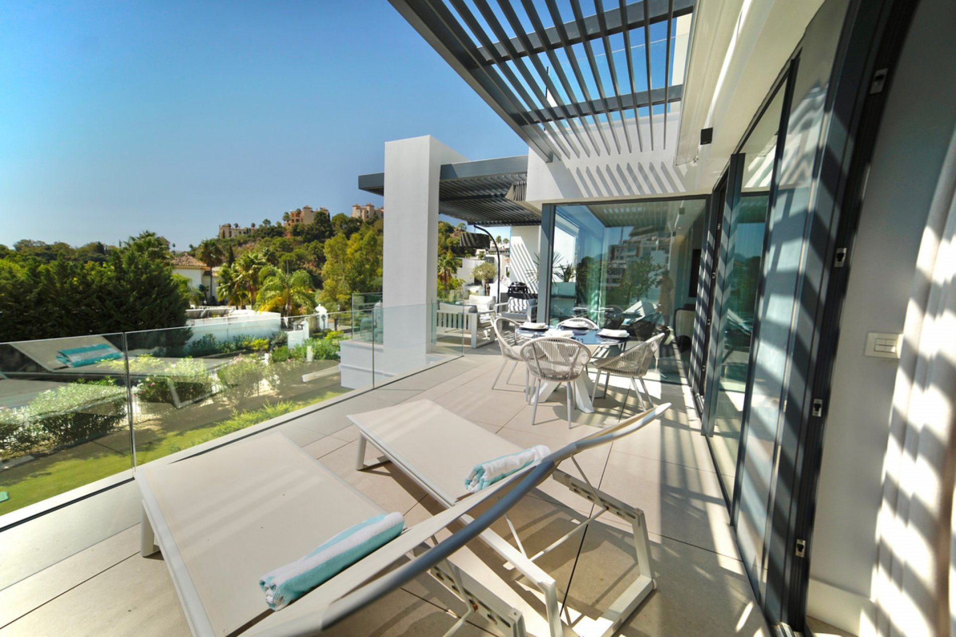 Resale - Apartment - Middle Floor Apartment - Benahavís - La Quinta