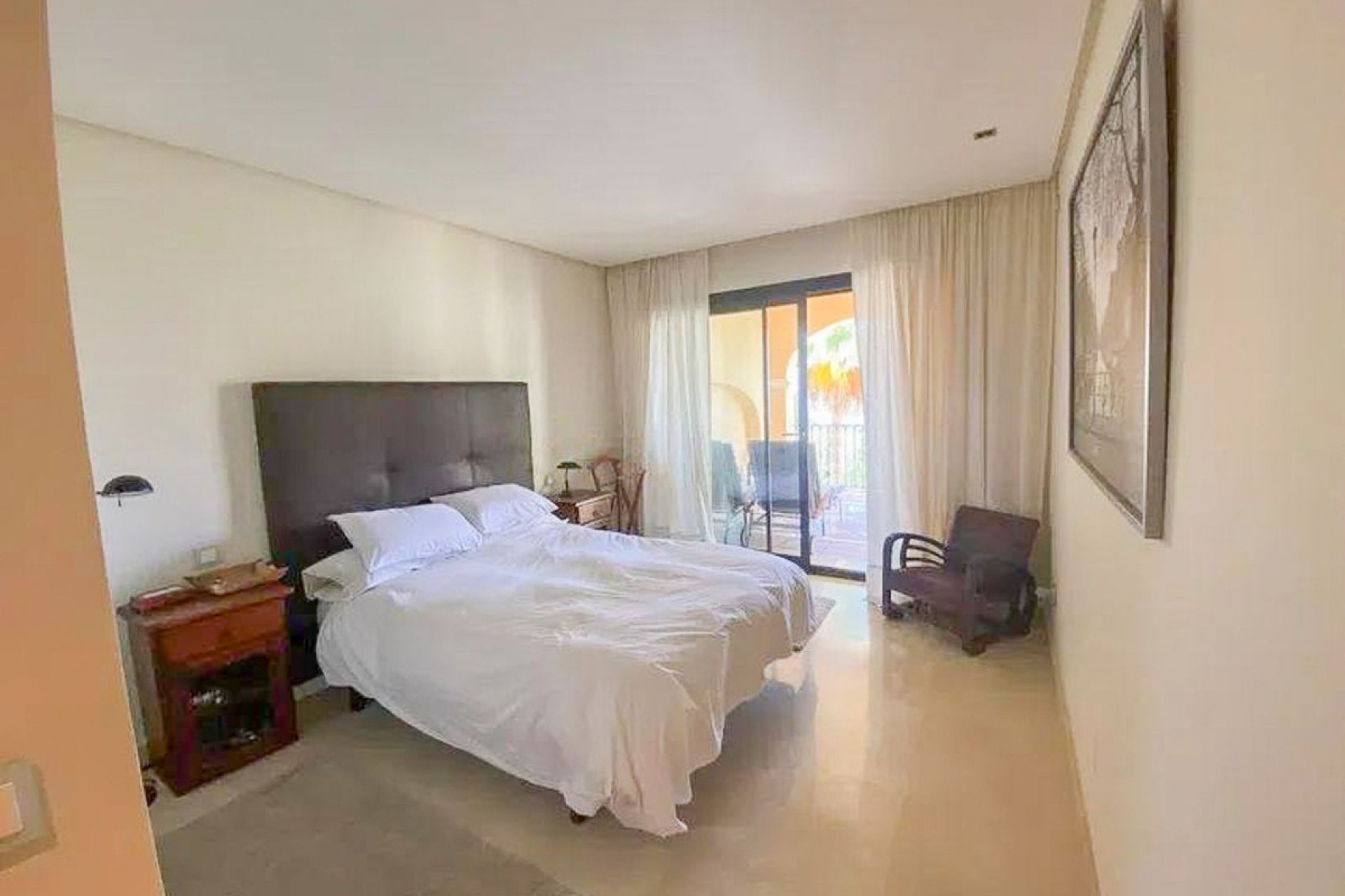 Resale - Apartment - Middle Floor Apartment - Benahavís - La Quinta