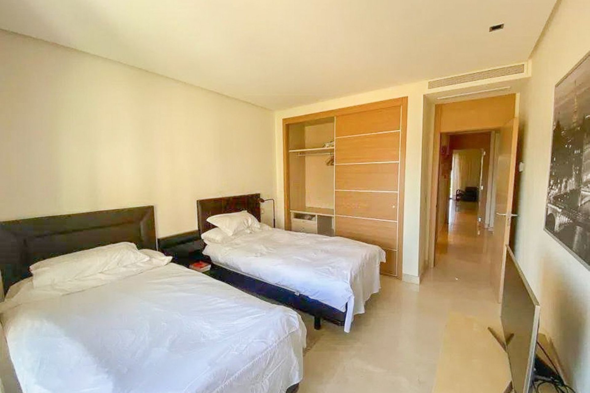 Resale - Apartment - Middle Floor Apartment - Benahavís - La Quinta