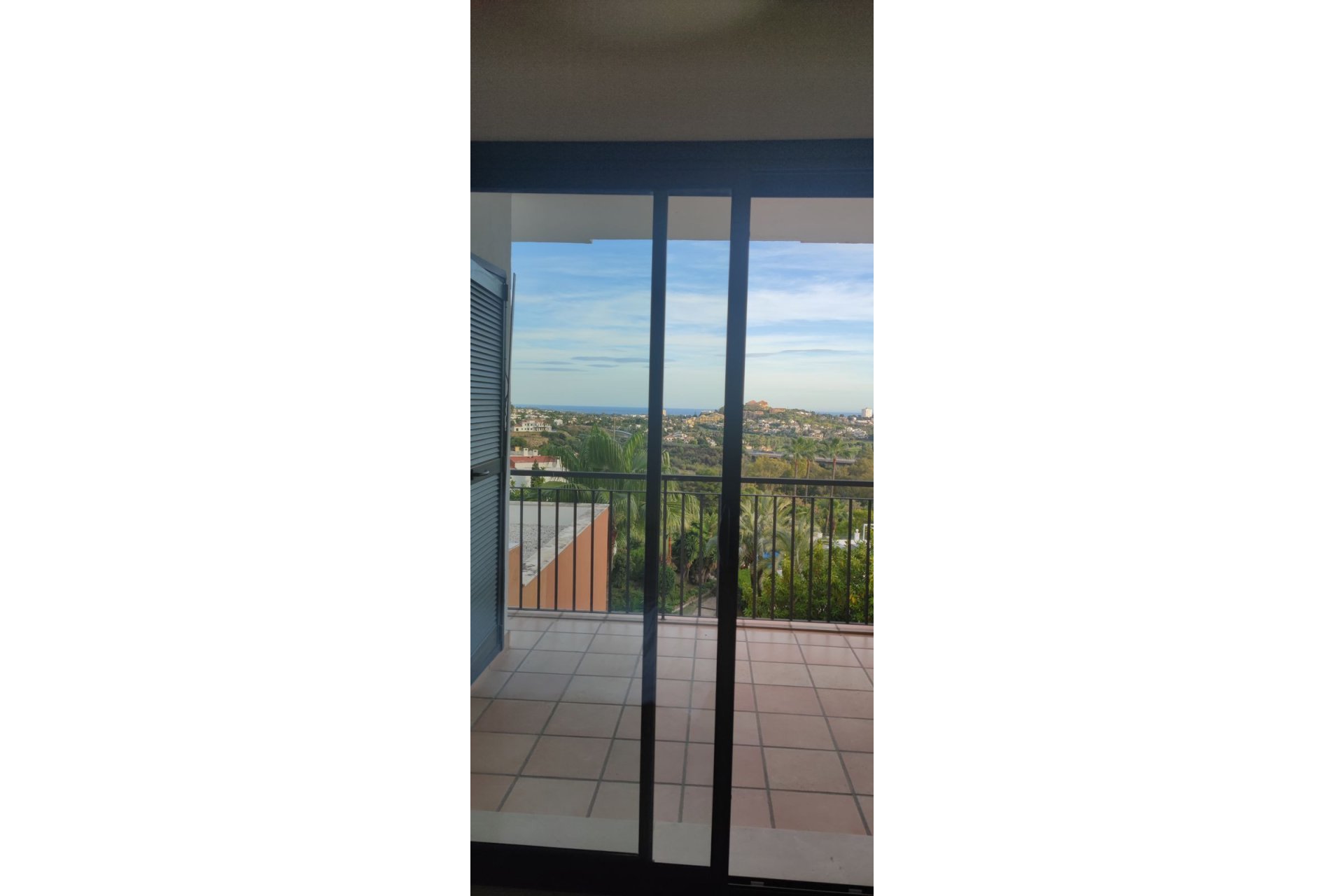 Resale - Apartment - Middle Floor Apartment - Benahavís - La Quinta