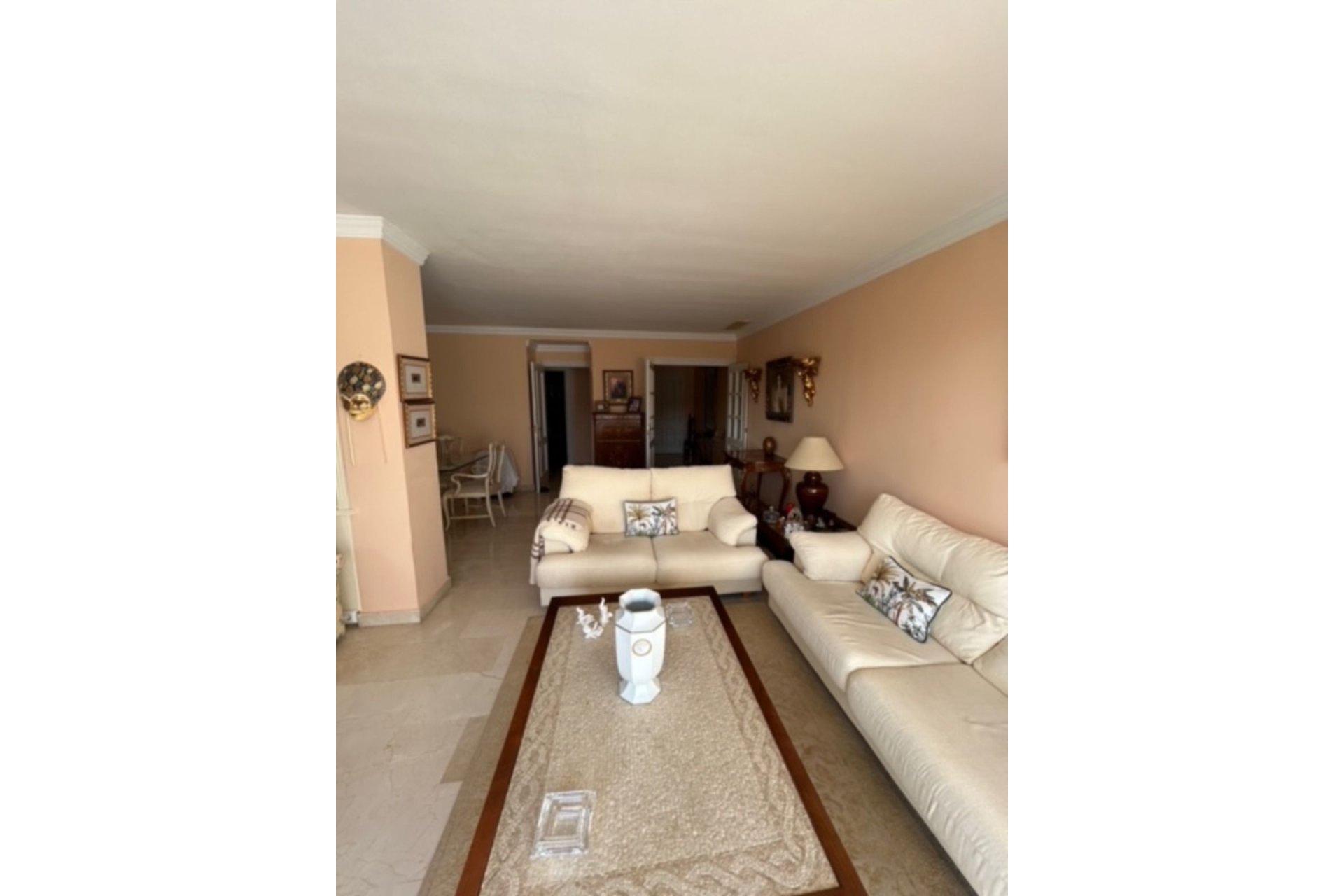 Resale - Apartment - Middle Floor Apartment - Benahavís - La Quinta