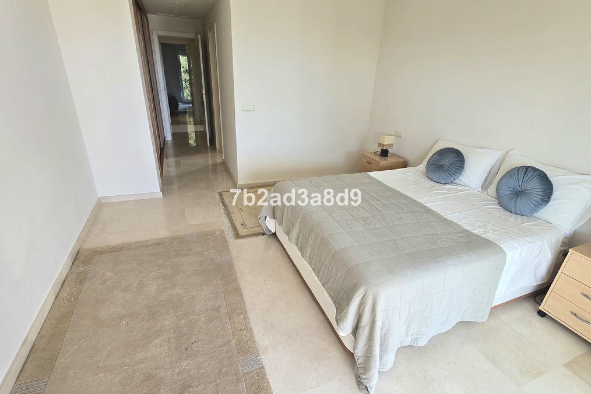 Resale - Apartment - Middle Floor Apartment - Benahavís - La Quinta