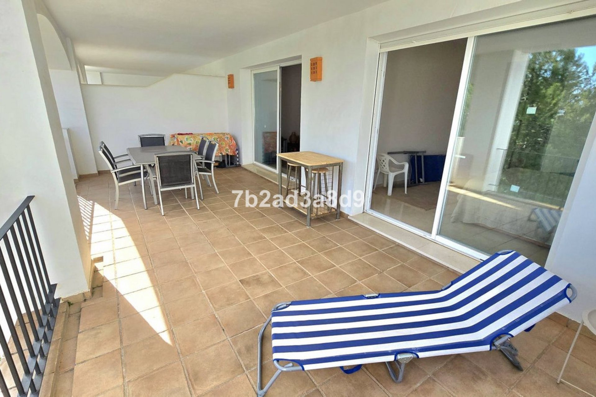 Resale - Apartment - Middle Floor Apartment - Benahavís - La Quinta