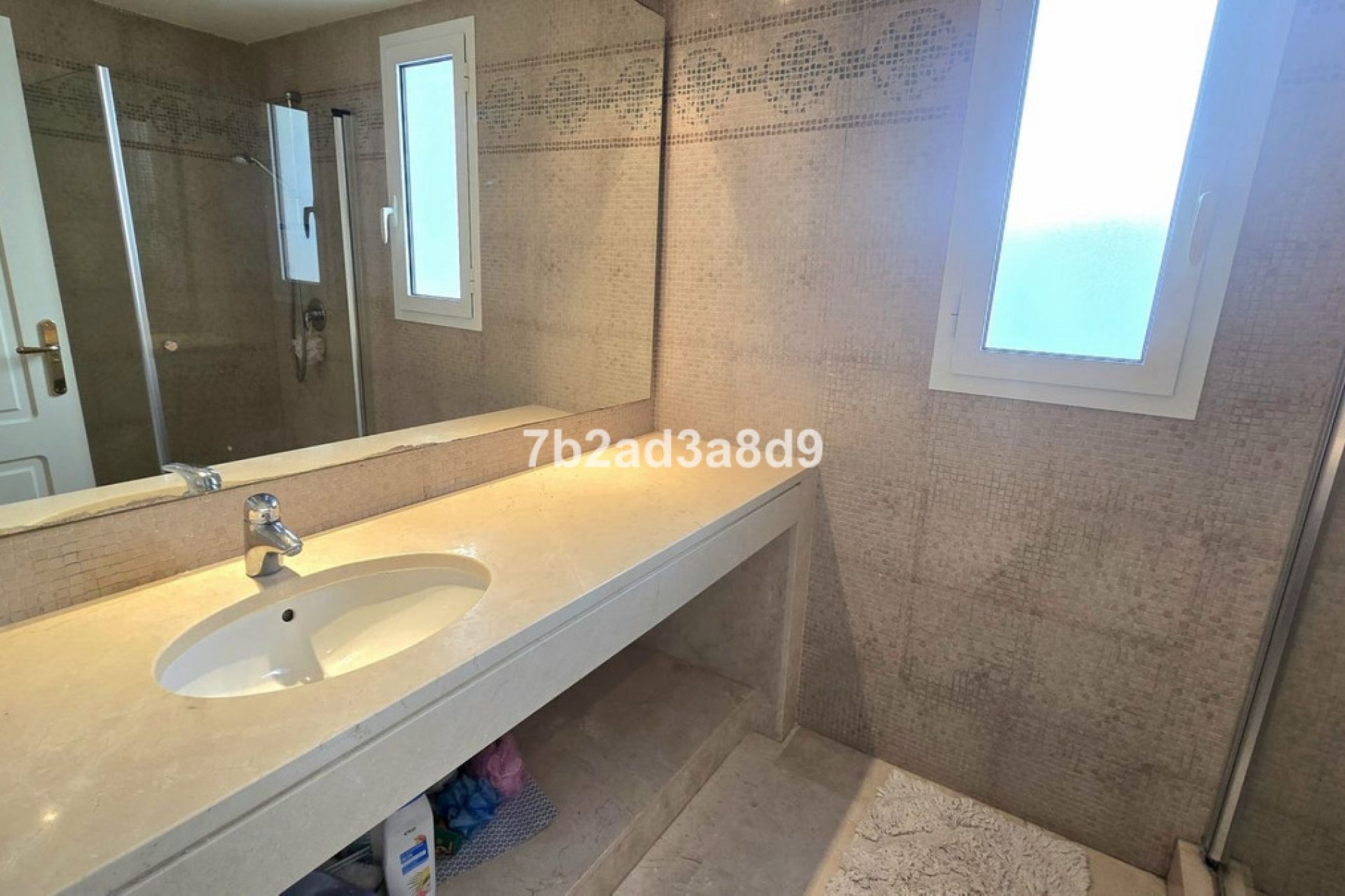 Resale - Apartment - Middle Floor Apartment - Benahavís - La Quinta