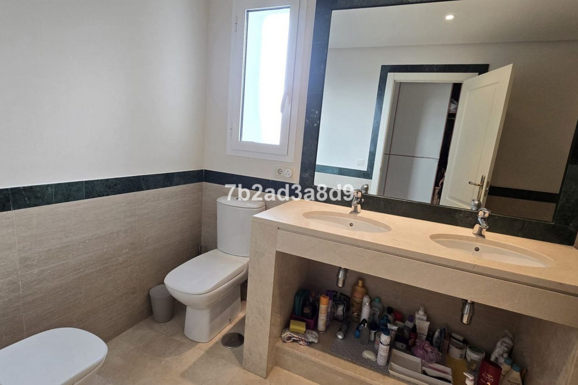 Resale - Apartment - Middle Floor Apartment - Benahavís - La Quinta