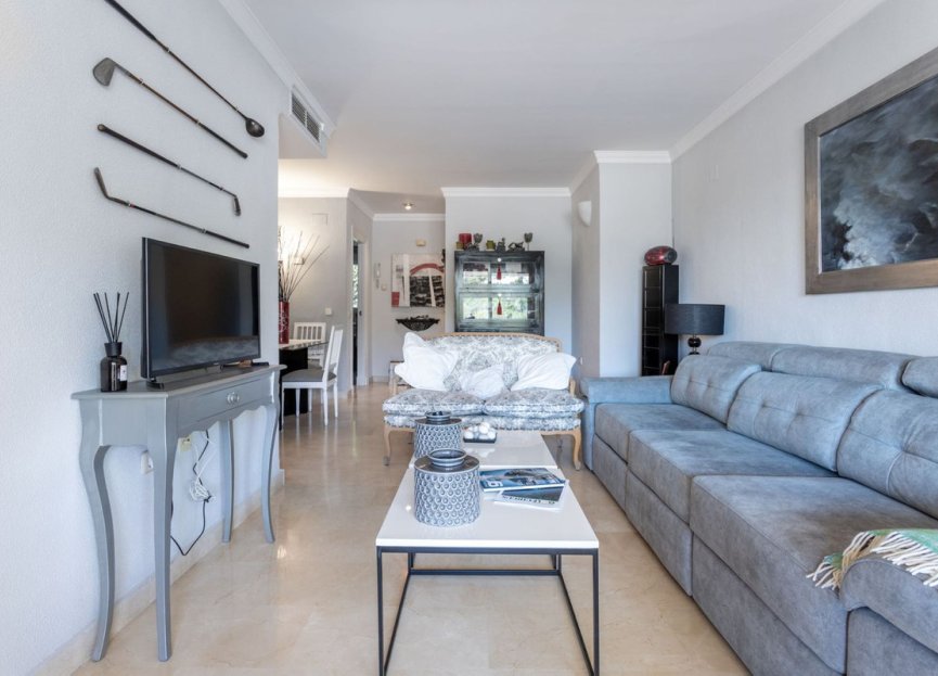 Resale - Apartment - Middle Floor Apartment - Benahavís - La Quinta