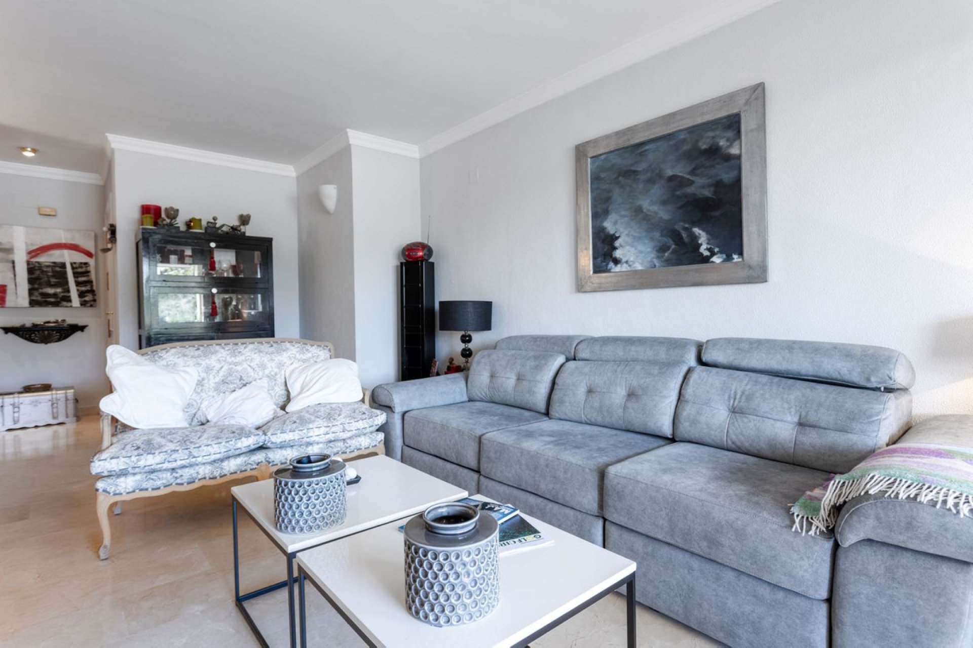 Resale - Apartment - Middle Floor Apartment - Benahavís - La Quinta