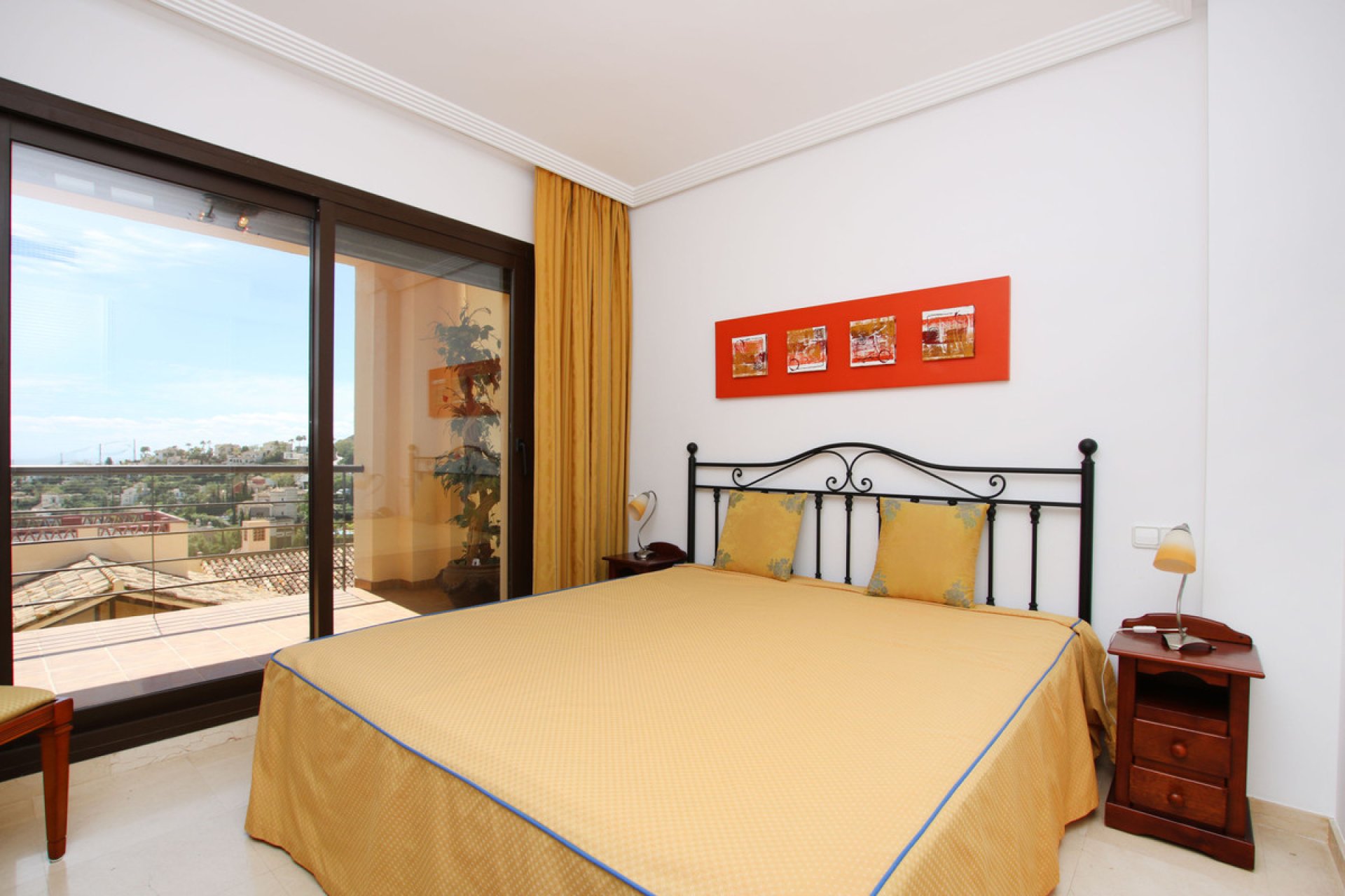 Resale - Apartment - Middle Floor Apartment - Benahavís - Los Arqueros