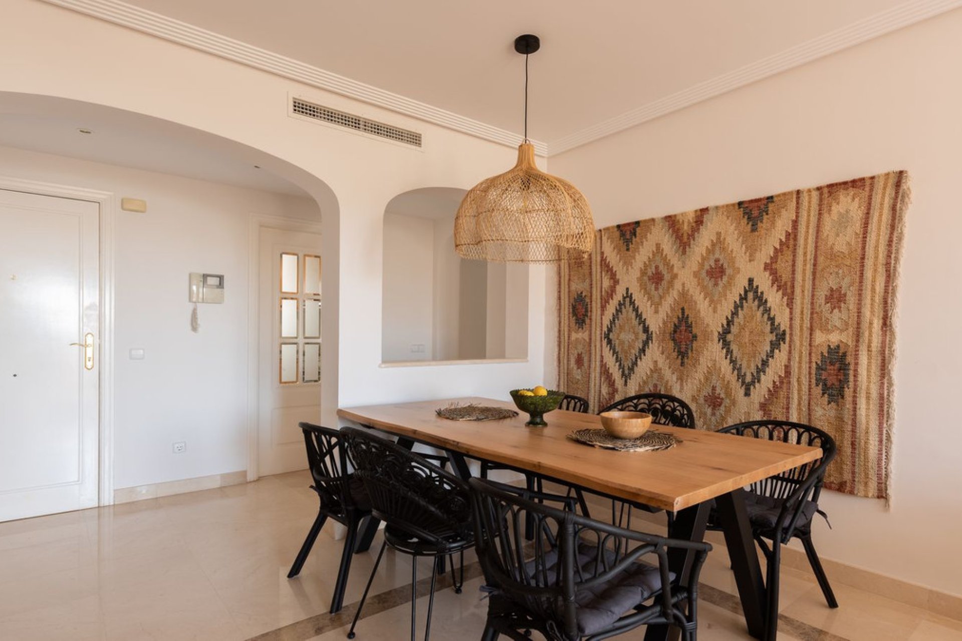 Resale - Apartment - Middle Floor Apartment - Benahavís - Los Arqueros