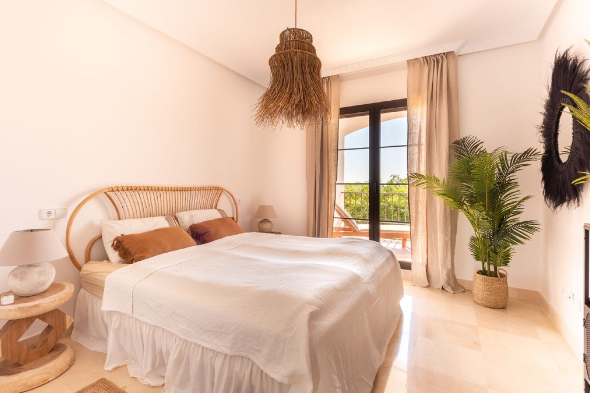 Resale - Apartment - Middle Floor Apartment - Benahavís - Los Arqueros