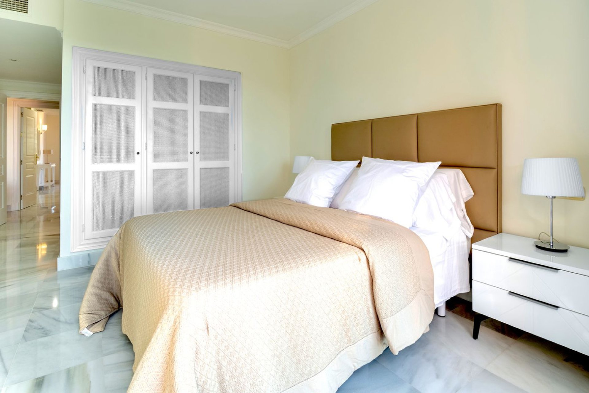 Resale - Apartment - Middle Floor Apartment - Benahavís - Monte Halcones