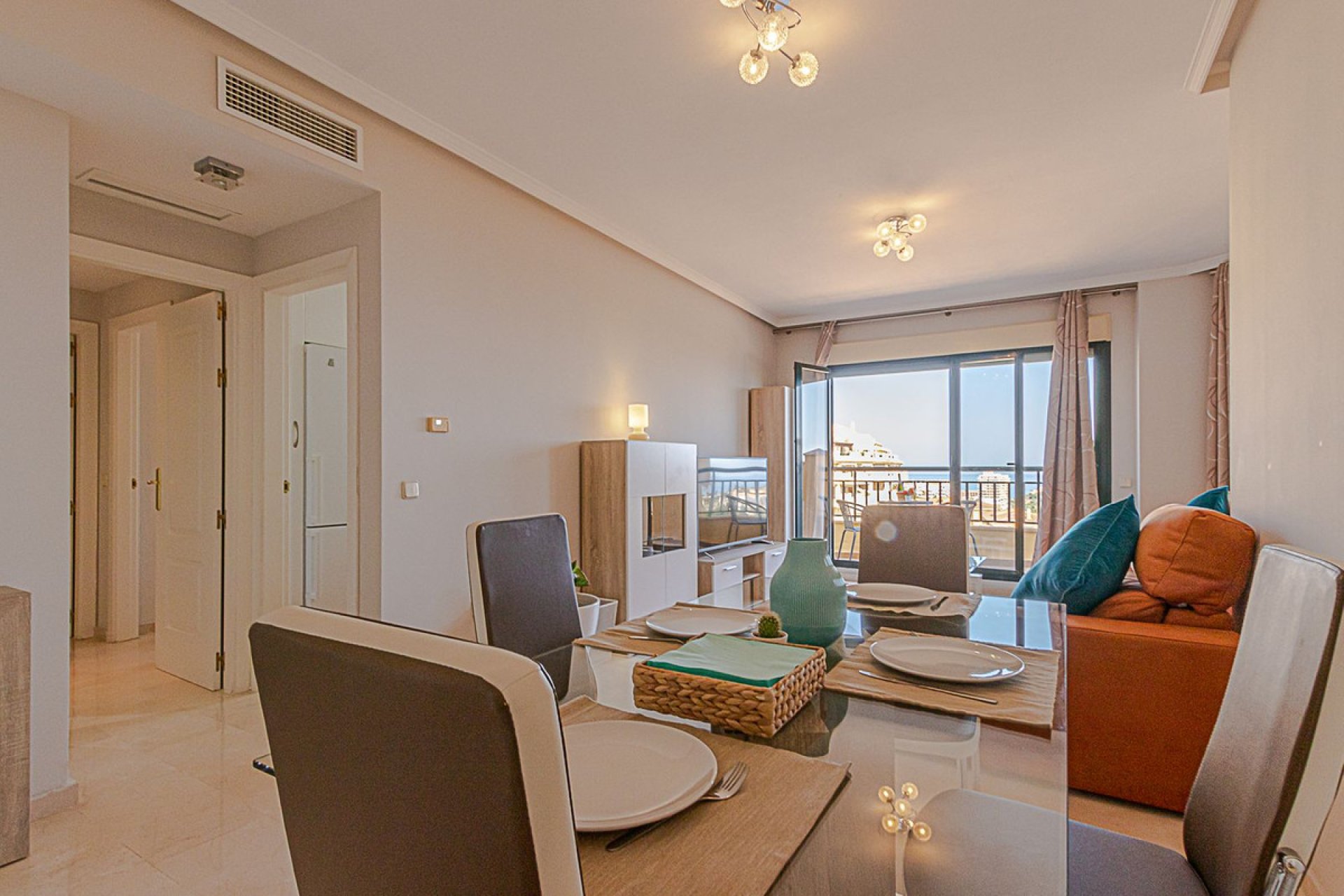 Resale - Apartment - Middle Floor Apartment - Benalmádena - Benalmadena Centro