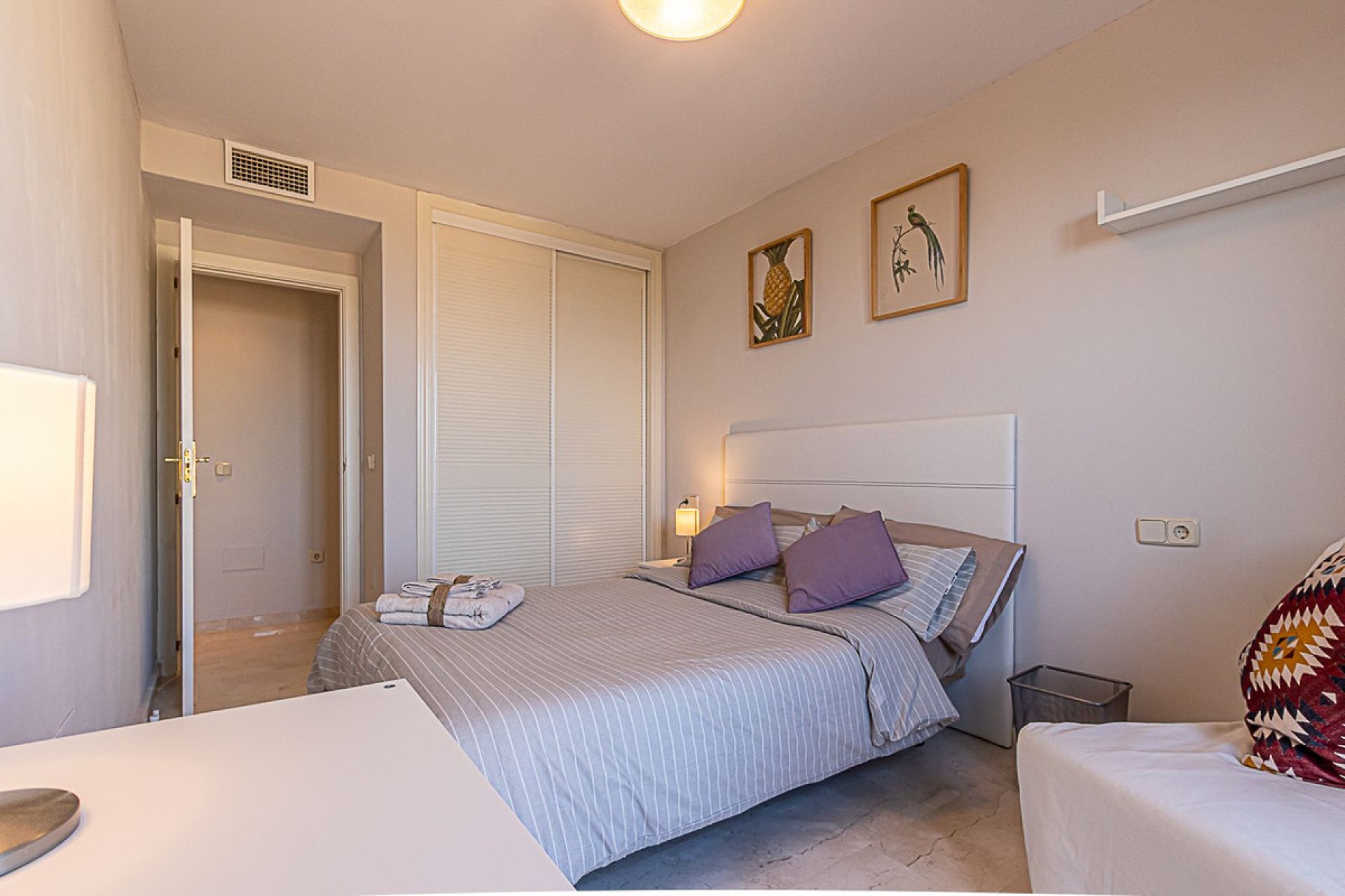 Resale - Apartment - Middle Floor Apartment - Benalmádena - Benalmadena Centro