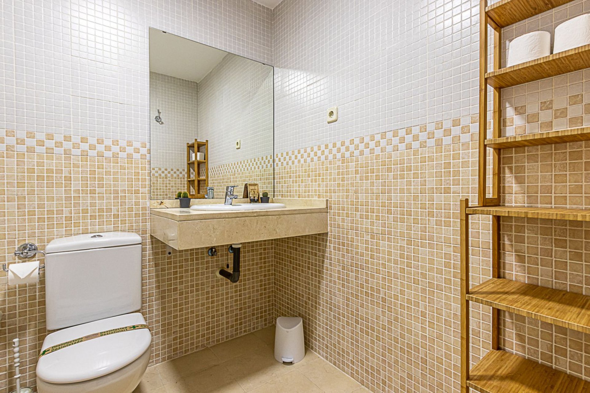 Resale - Apartment - Middle Floor Apartment - Benalmádena - Benalmadena Centro