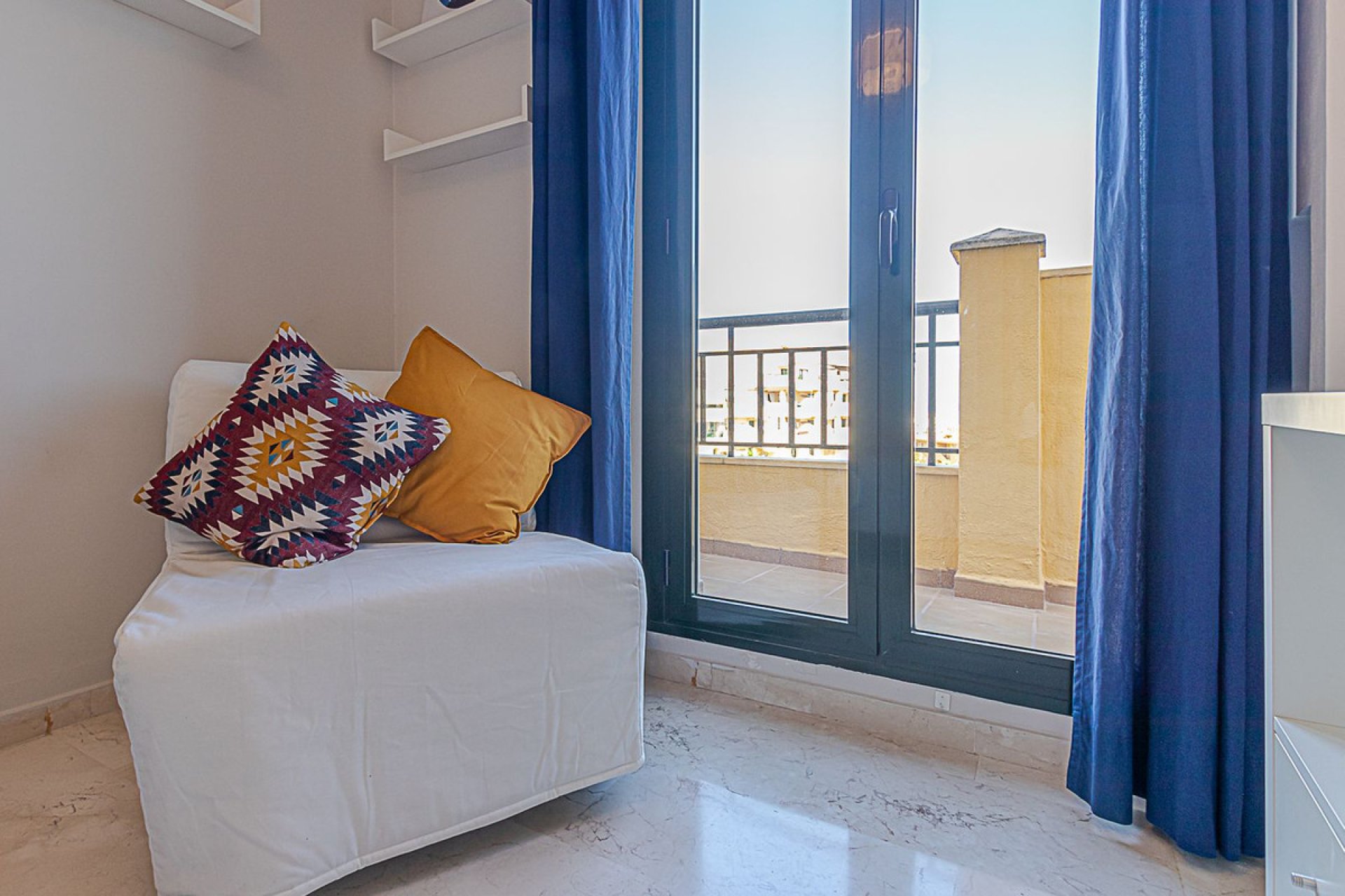 Resale - Apartment - Middle Floor Apartment - Benalmádena - Benalmadena Centro