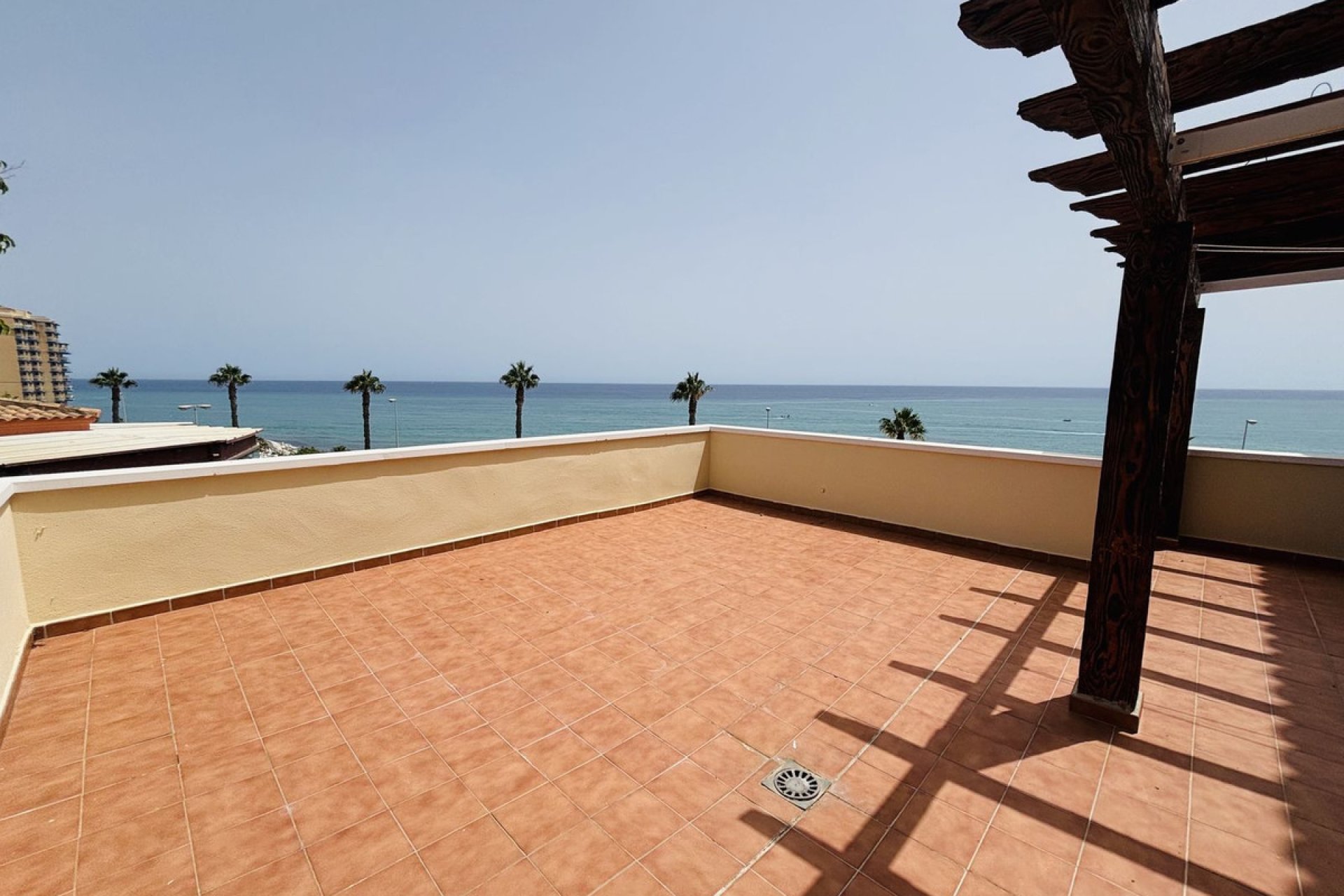 Resale - Apartment - Middle Floor Apartment - Benalmádena - Benalmadena Centro