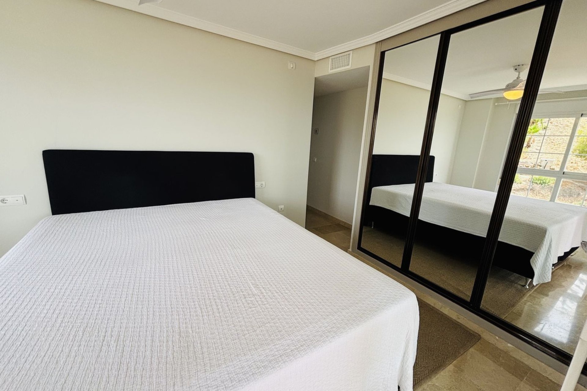 Resale - Apartment - Middle Floor Apartment - Benalmádena - Benalmadena Centro