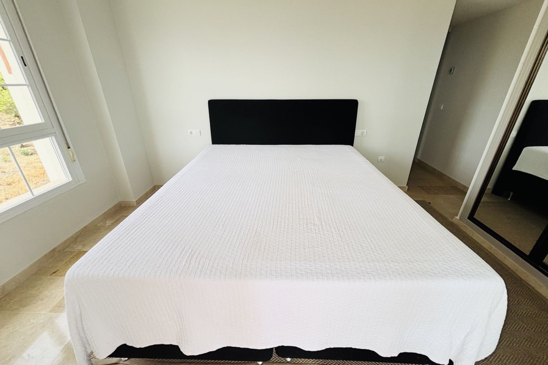 Resale - Apartment - Middle Floor Apartment - Benalmádena - Benalmadena Centro