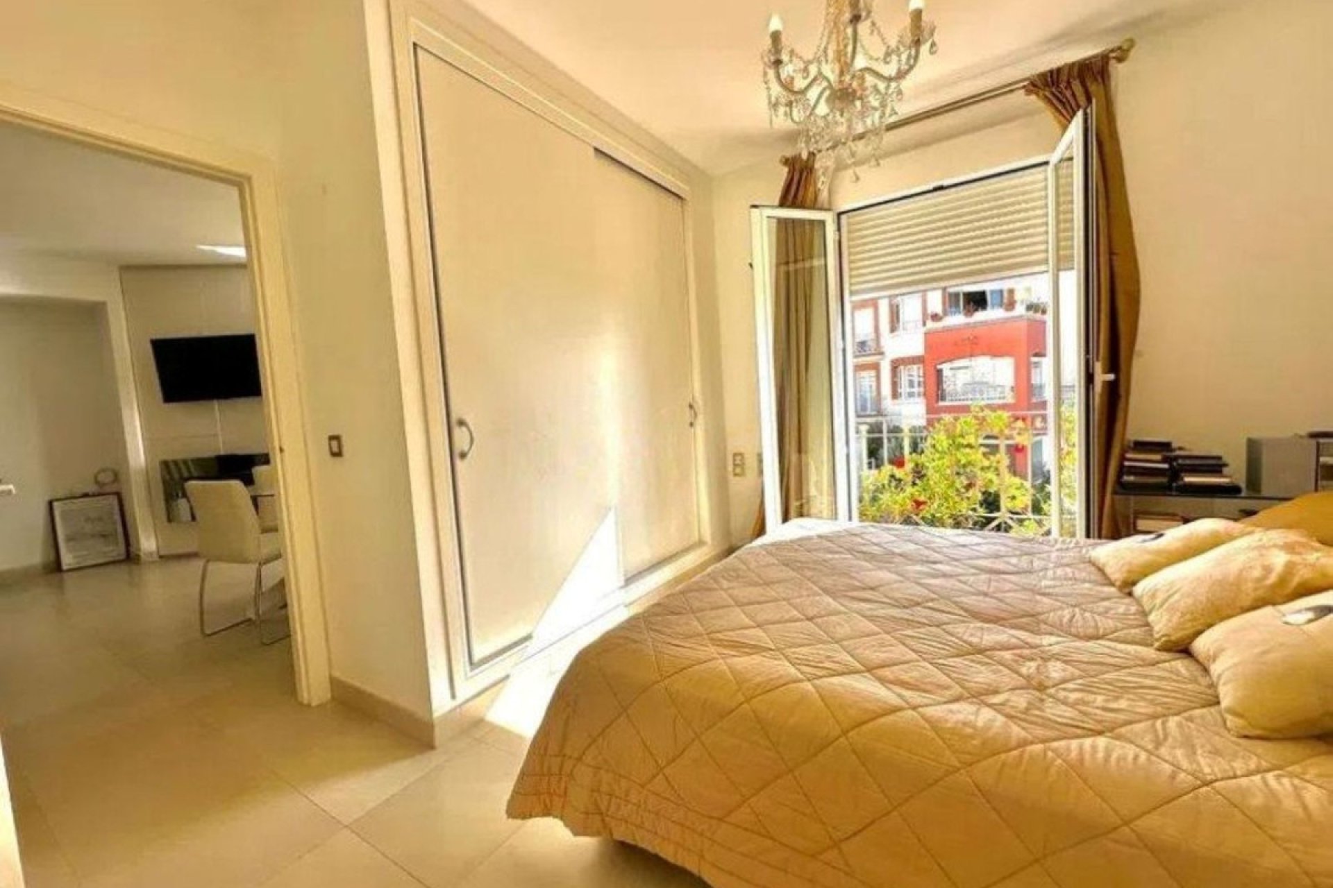 Resale - Apartment - Middle Floor Apartment - Benalmádena - Benalmadena Centro