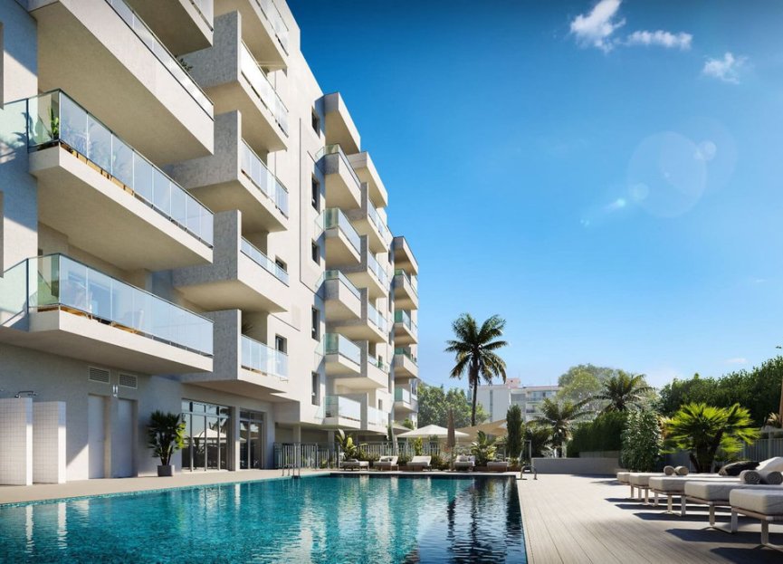 Resale - Apartment - Middle Floor Apartment - Benalmádena - Benalmadena Centro