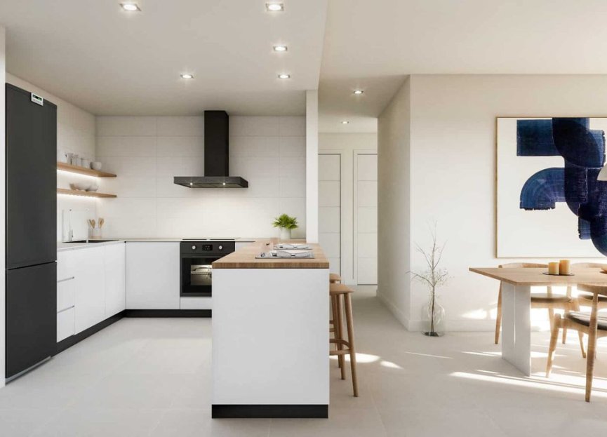 Resale - Apartment - Middle Floor Apartment - Benalmádena - Benalmadena Centro