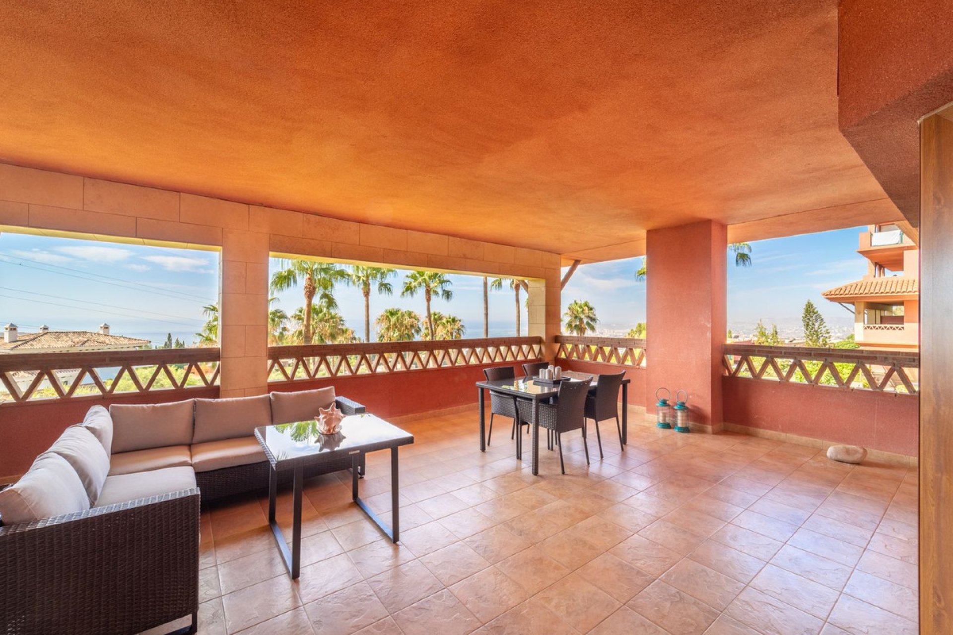 Resale - Apartment - Middle Floor Apartment - Benalmádena - Benalmadena Centro